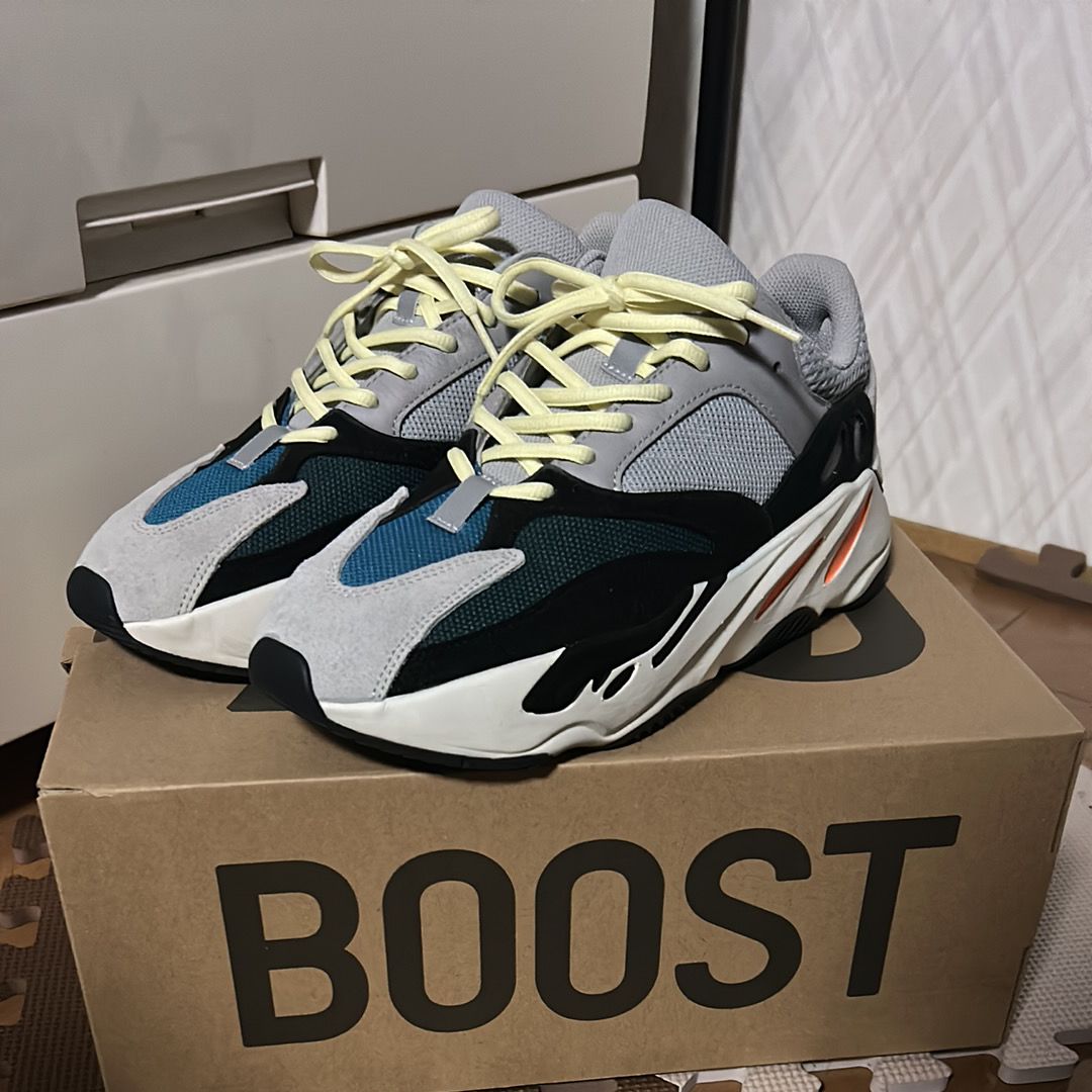 adidas YEEZY Boost 700 "Wave Runner"