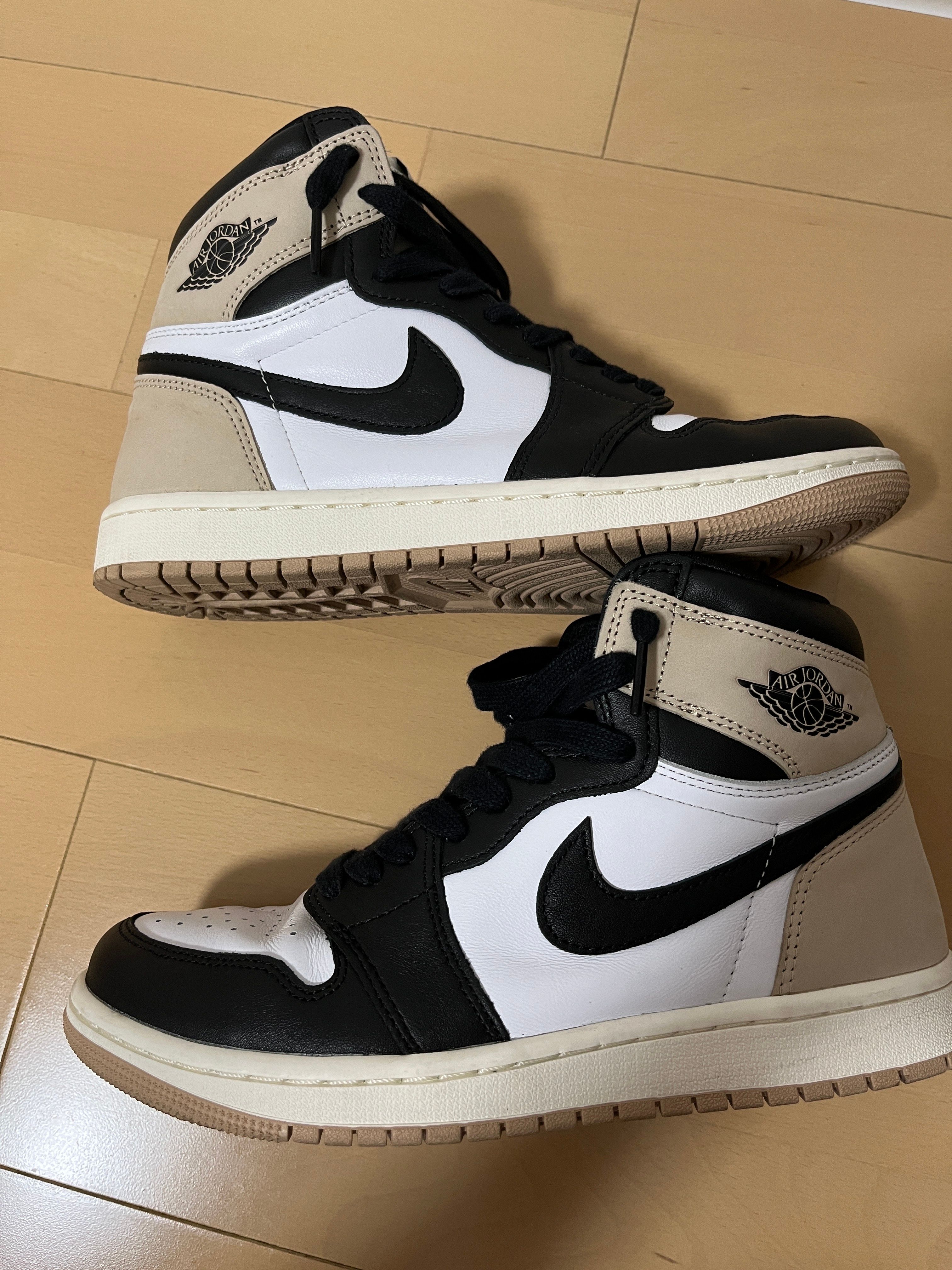 Nike Women's Air Jordan 1 Retro High OG "Latte"