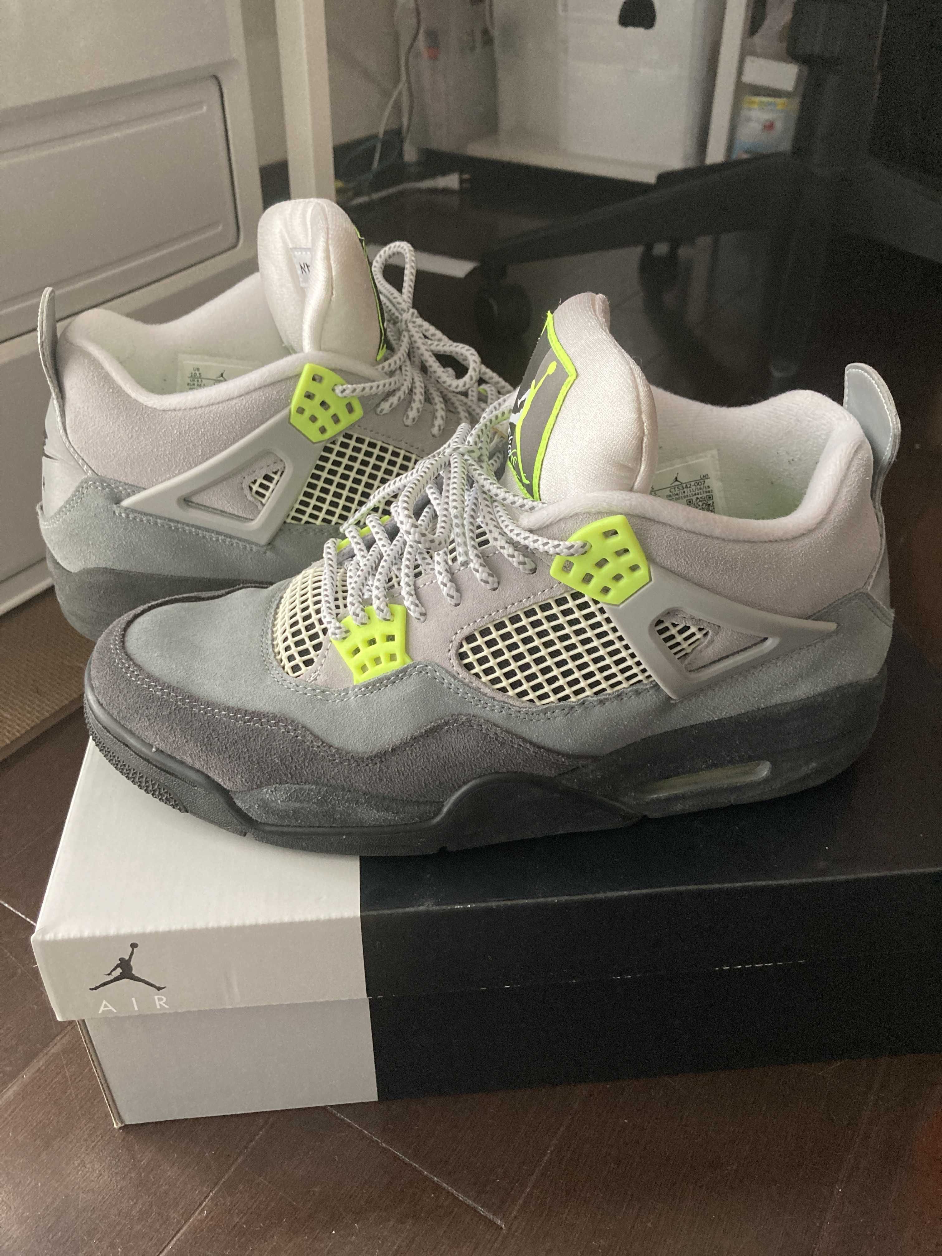 NIKE AIR JORDAN 4 RETRO LE "NEON"