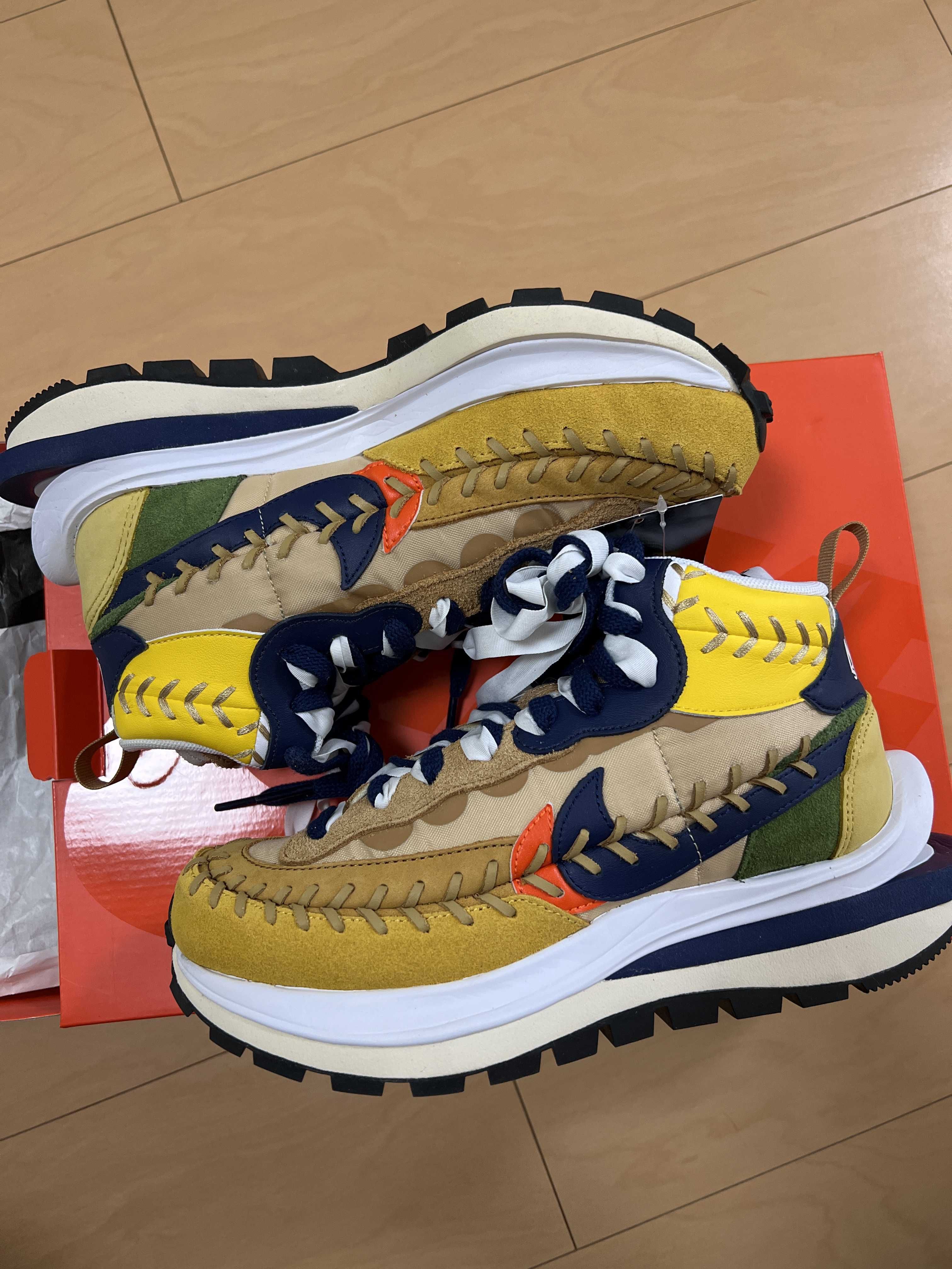 Jean-Paul Gaultier × sacai × Nike VaporWaffle "Sesame/Multi Color"