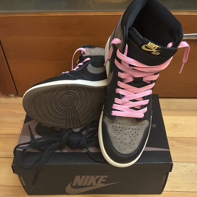 Nike Air Jordan 1 Retro High OG "Palomino"