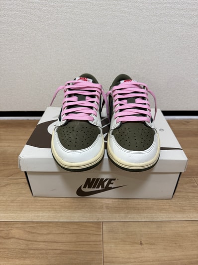 Travis Scott × Nike Air Jordan 1 Low OG SP "Reverse Olive"