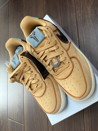Kobe Bryant × Nike Air Force 1 Low Protro "Siempre Mio"
