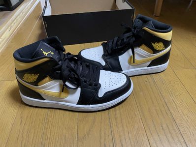Nike Air Jordan 1 Mid "White/Pollen-Black"
