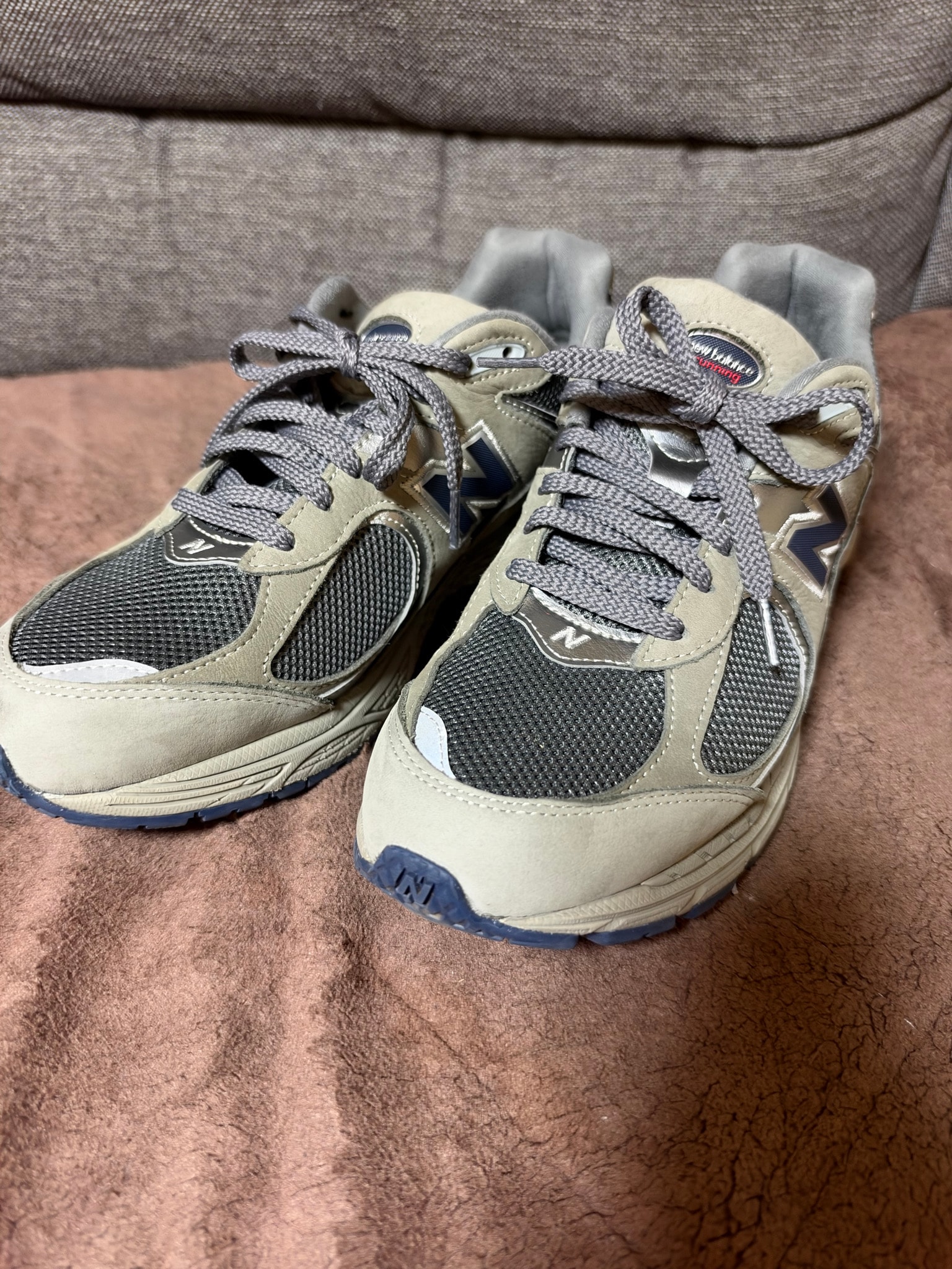 New Balance 2002R "Gray"