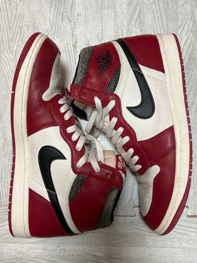 Nike Air Jordan 1 High OG "Lost & Found/Chicago"
