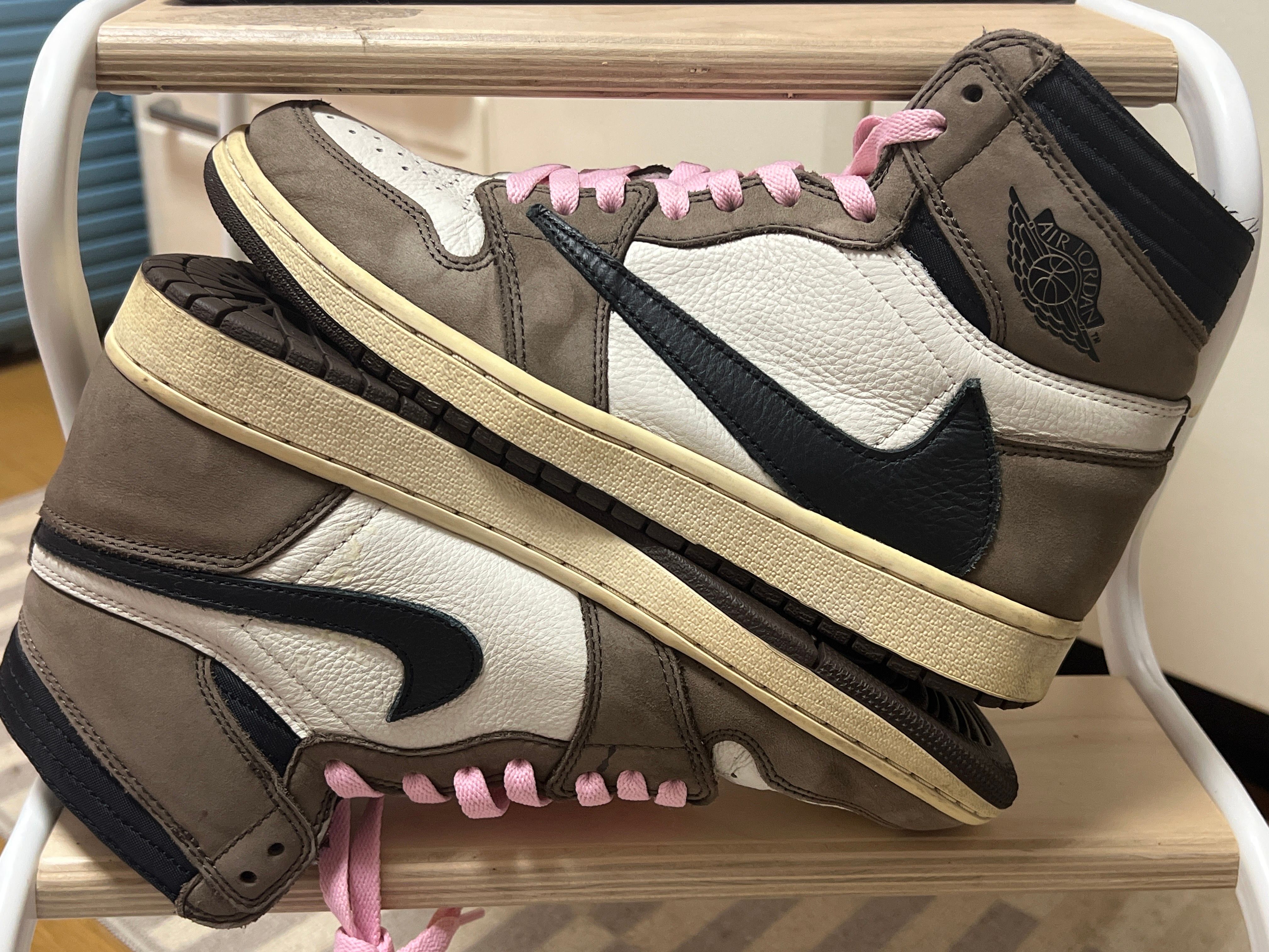 Travis Scott × Nike Air Jordan 1 Retro High OG TS SP "Sail/Dark Mocha"
