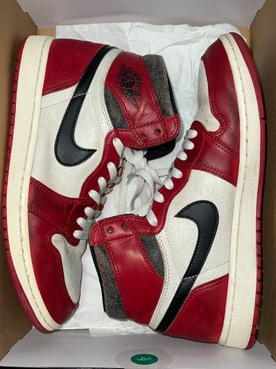 Nike Air Jordan 1 High OG "Lost & Found/Chicago"