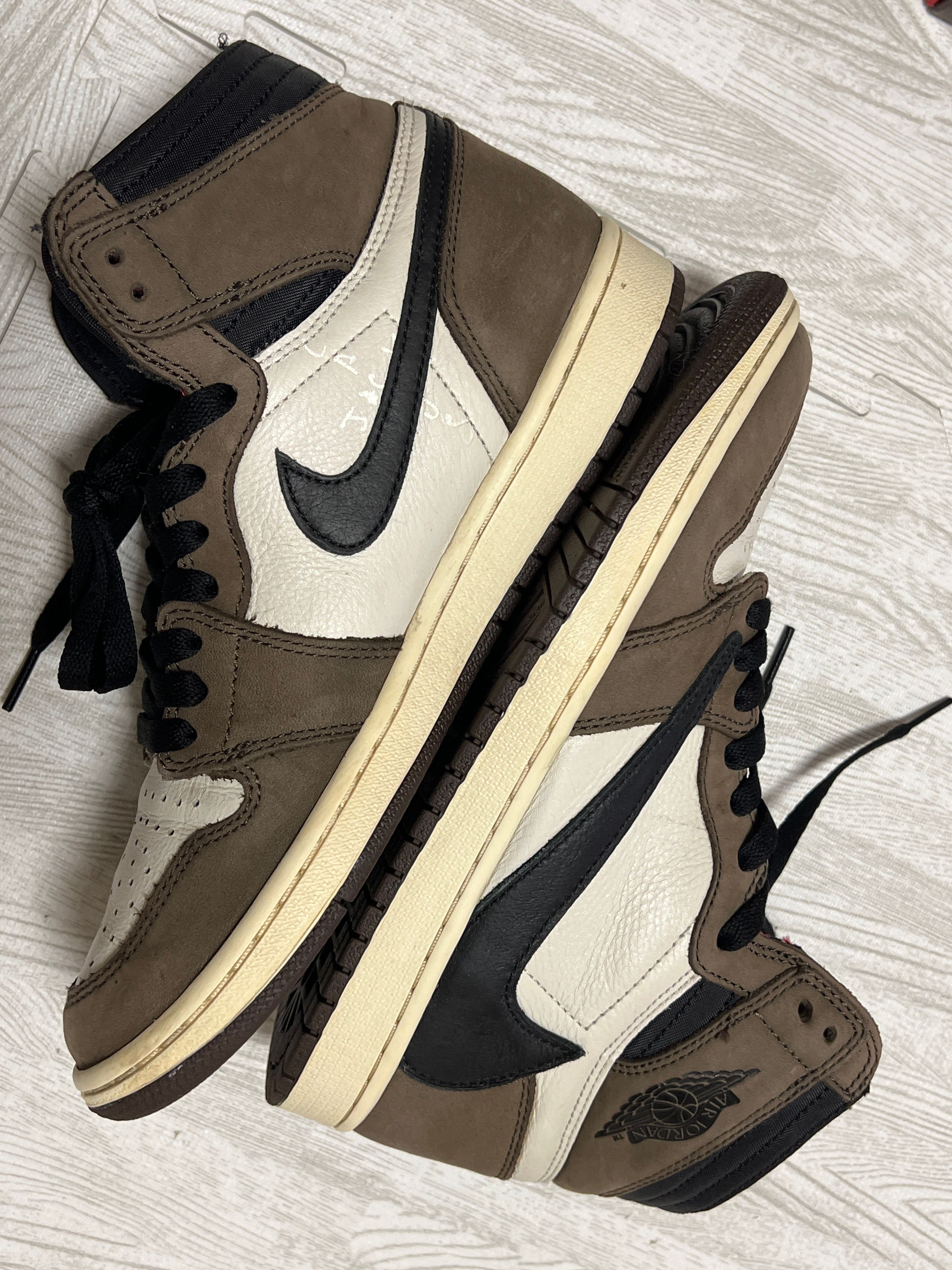 Travis Scott × Nike Air Jordan 1 Retro High OG TS SP "Sail/Dark Mocha"