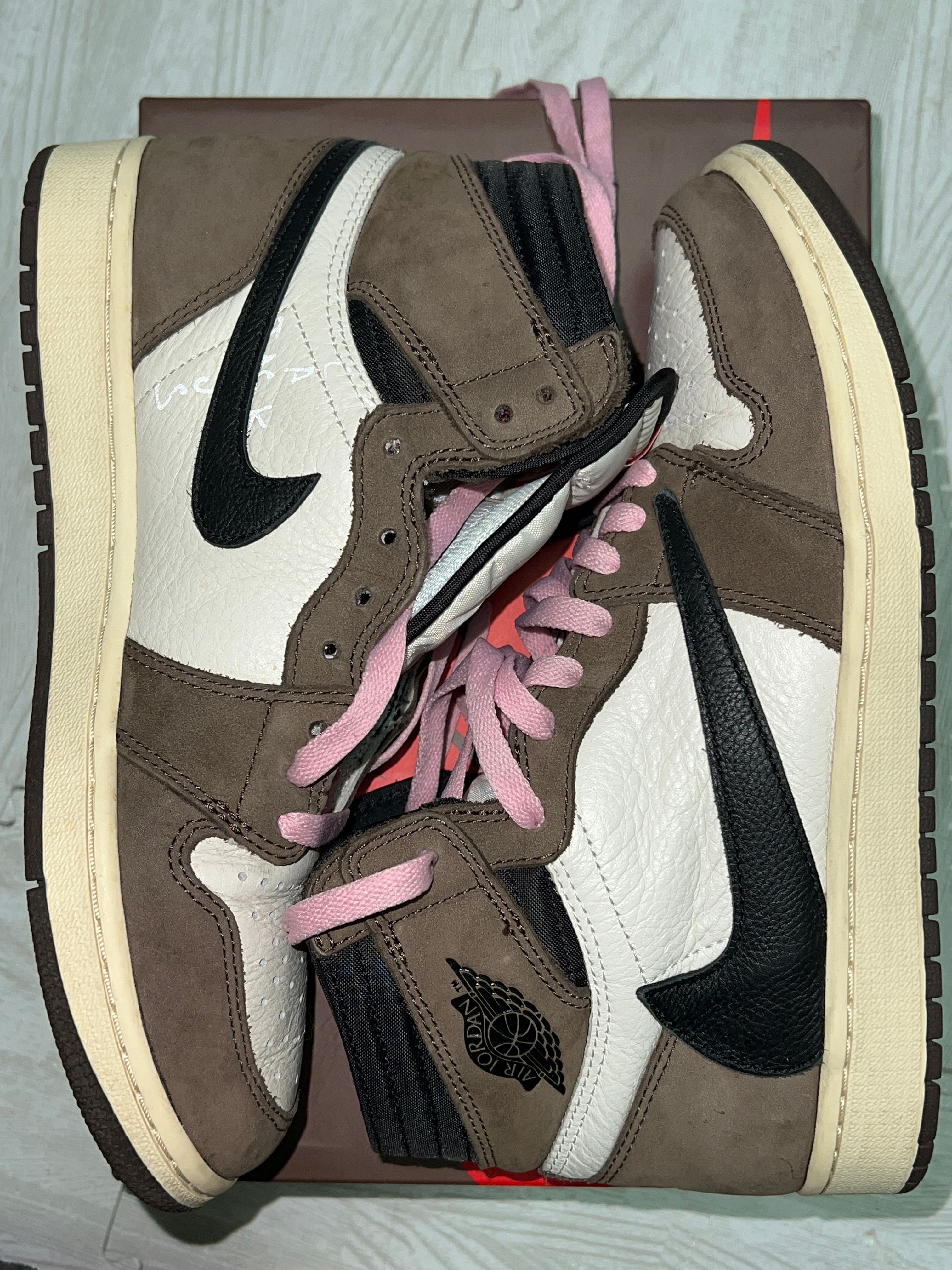 Travis Scott × Nike Air Jordan 1 Retro High OG TS SP "Sail/Dark Mocha"