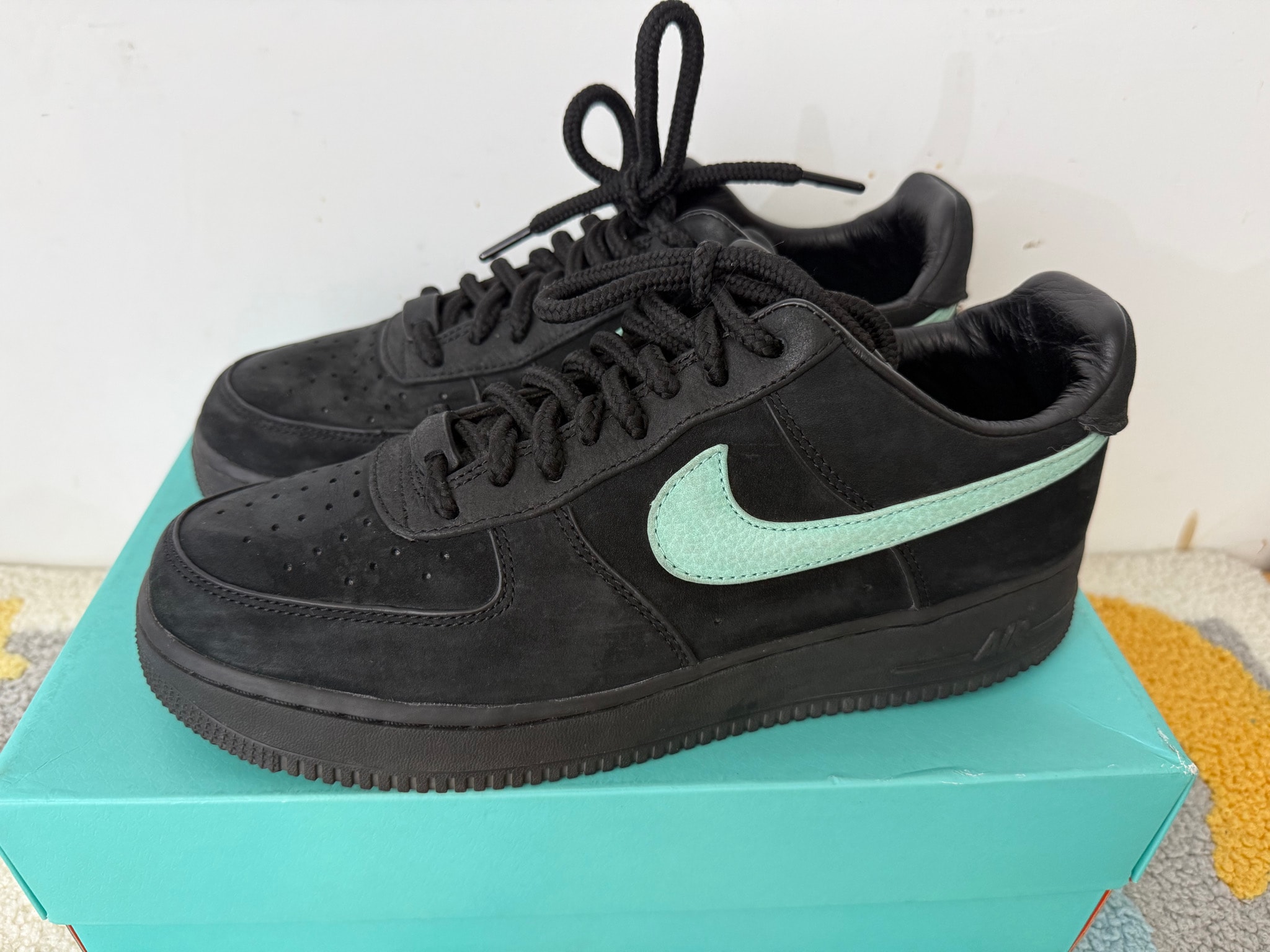 Tiffany & Co. × Nike Air Force 1 Low "1837"