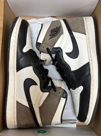 Nike Air Jordan 1 High OG "Sail/Dark Mocha/Black"