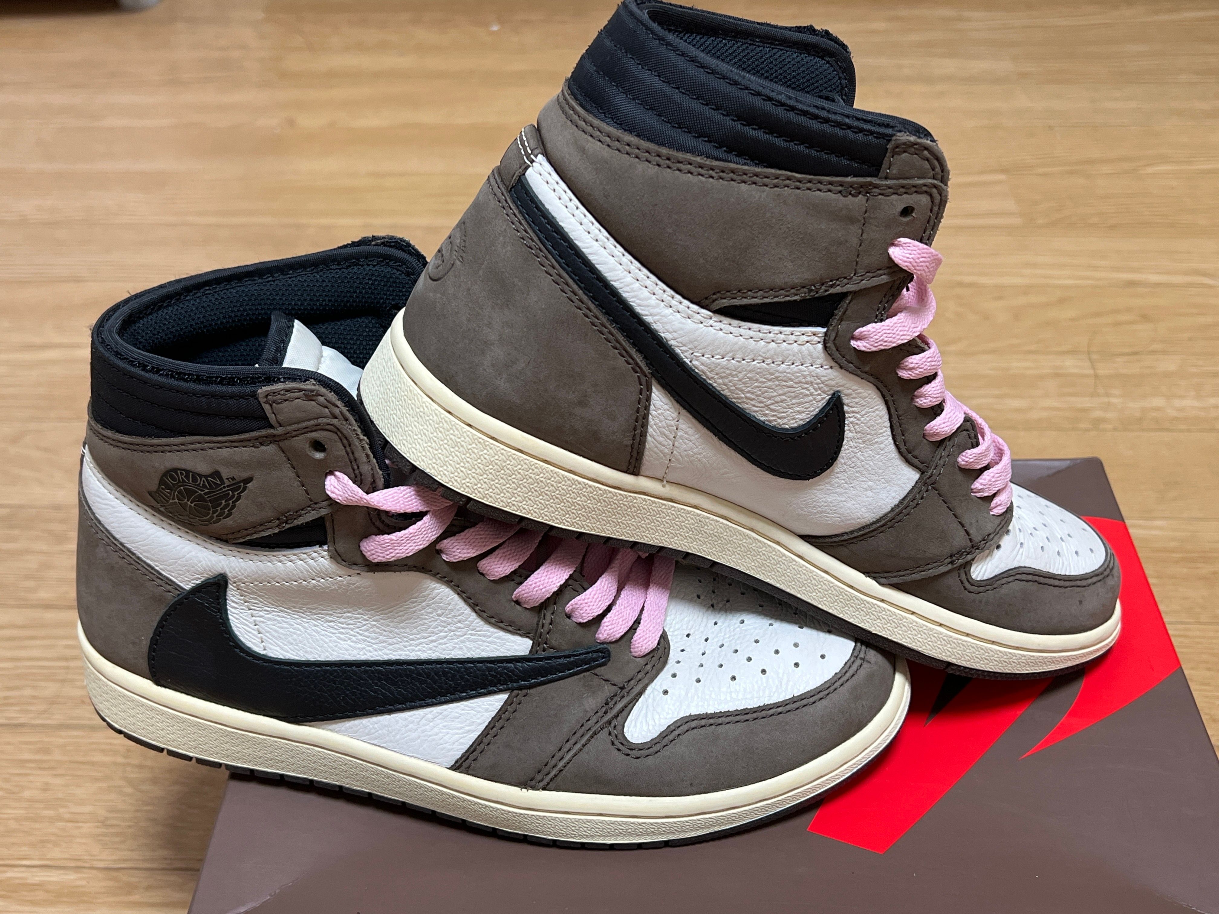 Travis Scott × Nike Air Jordan 1 Retro High OG TS SP "Sail/Dark Mocha"