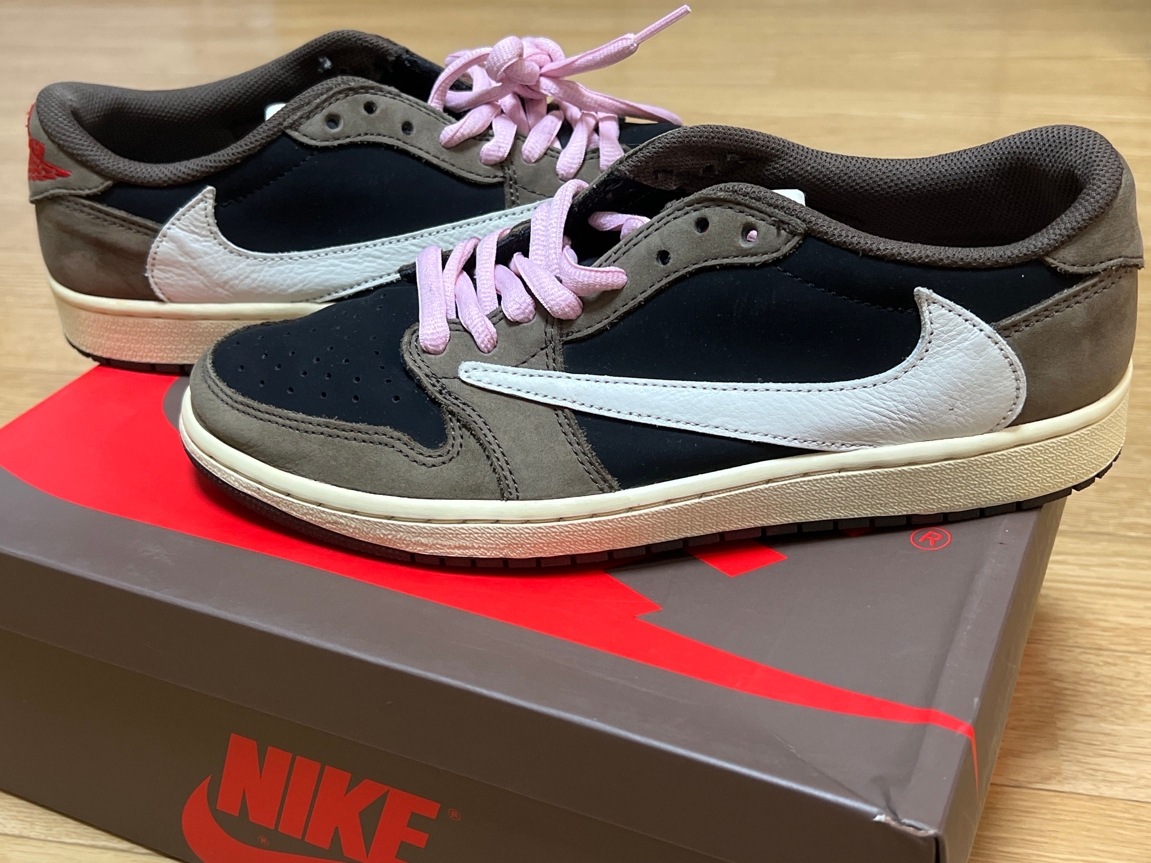 Travis Scott × Nike Air Jordan 1 Low OG SP-T  "Black/Dark Mocha"