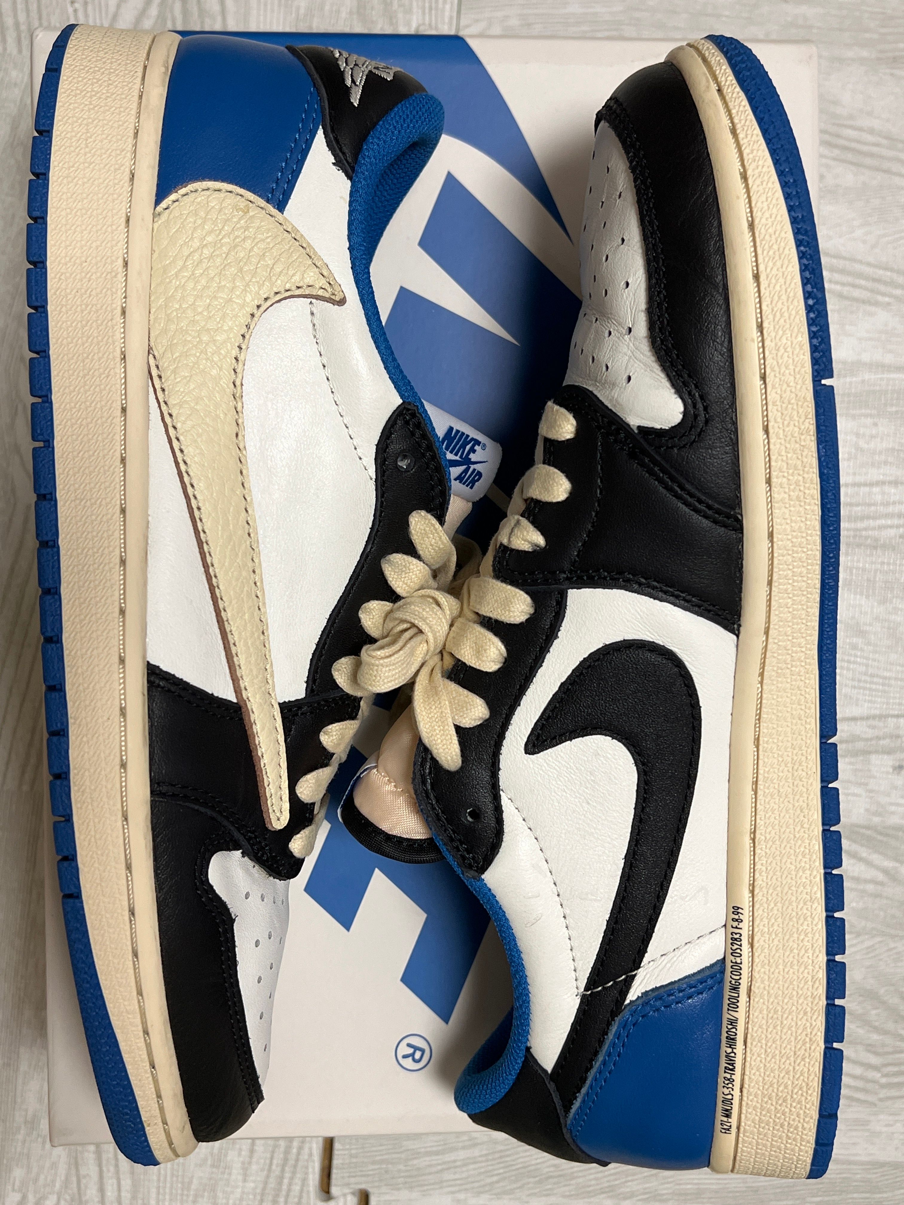 Travis Scott × fragment design × Nike Air Jordan 1 Low OG SP "Military Blue"