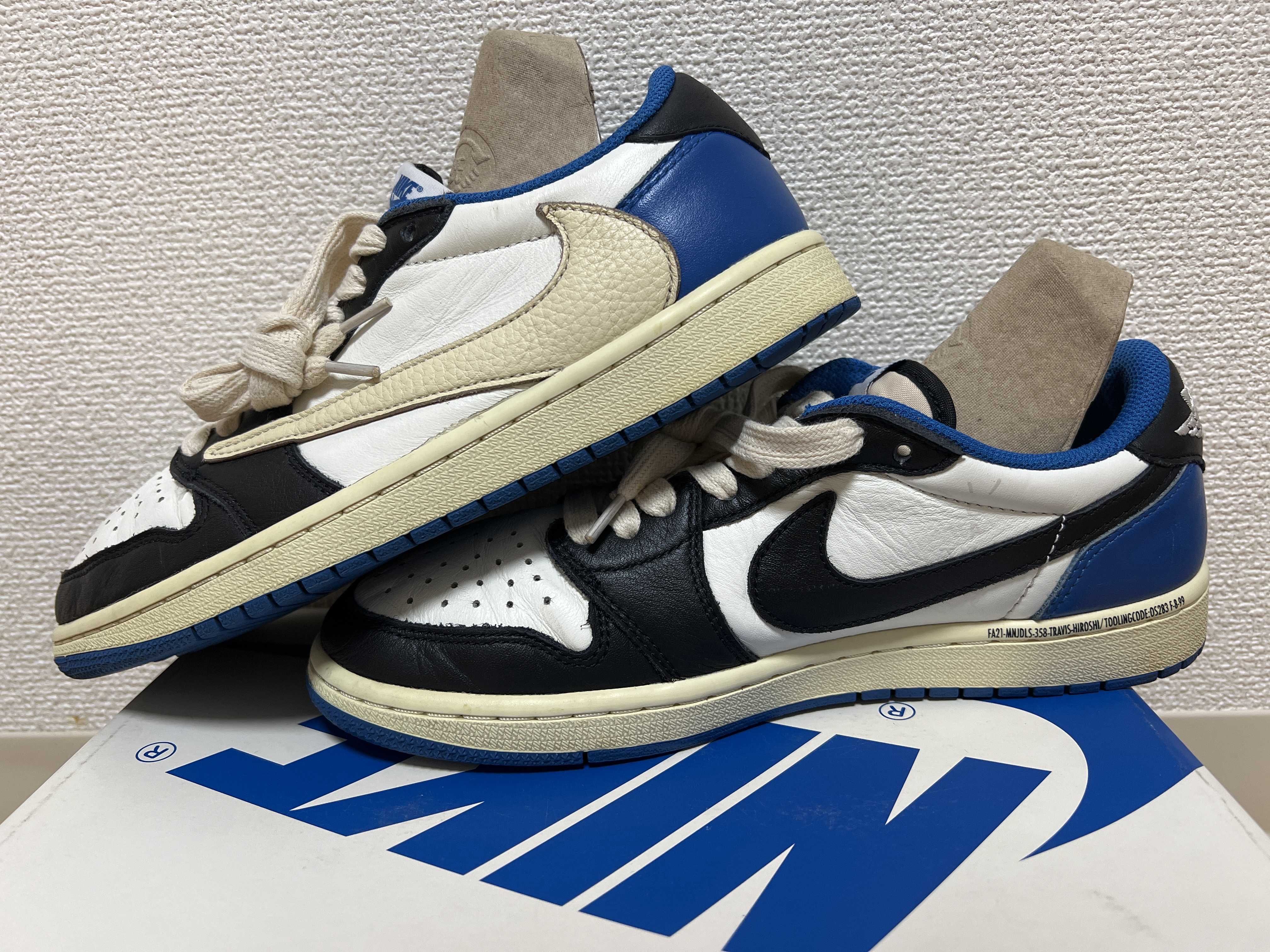 Travis Scott × fragment design × Nike Air Jordan 1 Low OG SP "Military Blue"