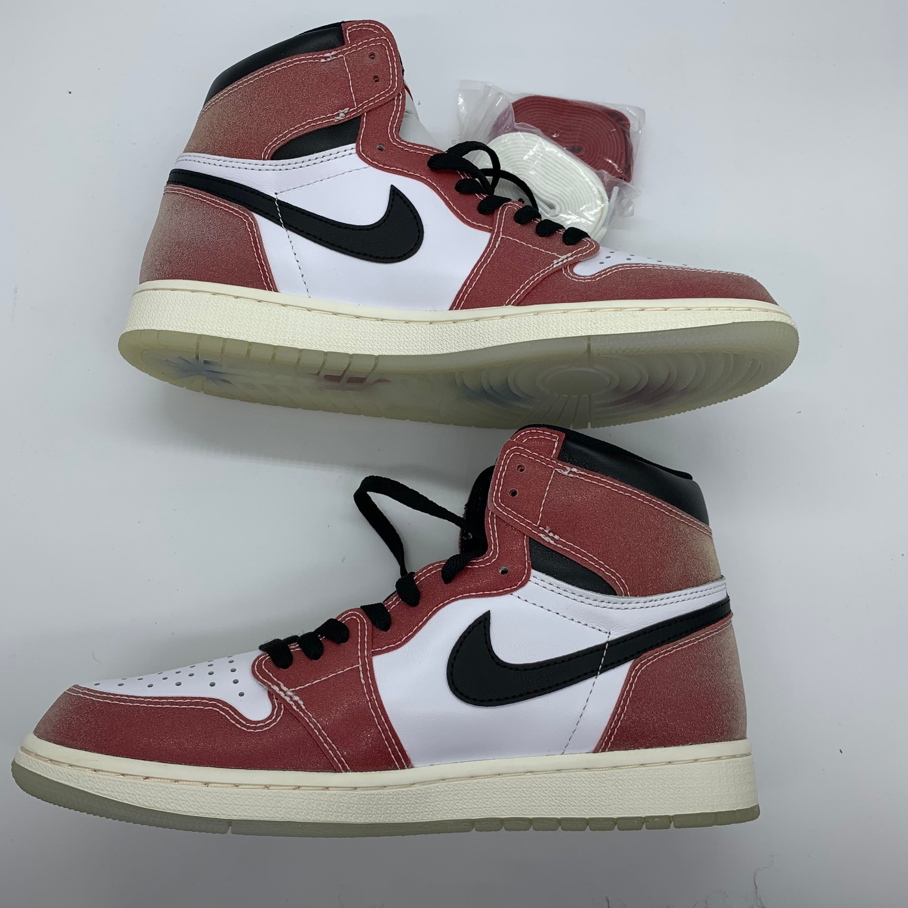Trophy Room × Nike Air Jordan 1 Retro High OG "Chicago"
