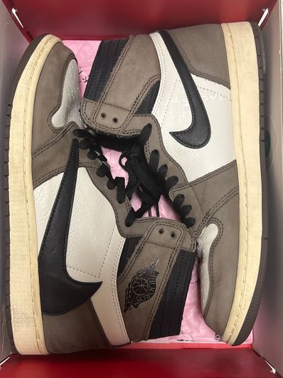 Travis Scott × Nike Air Jordan 1 Retro High OG TS SP "Sail/Dark Mocha"