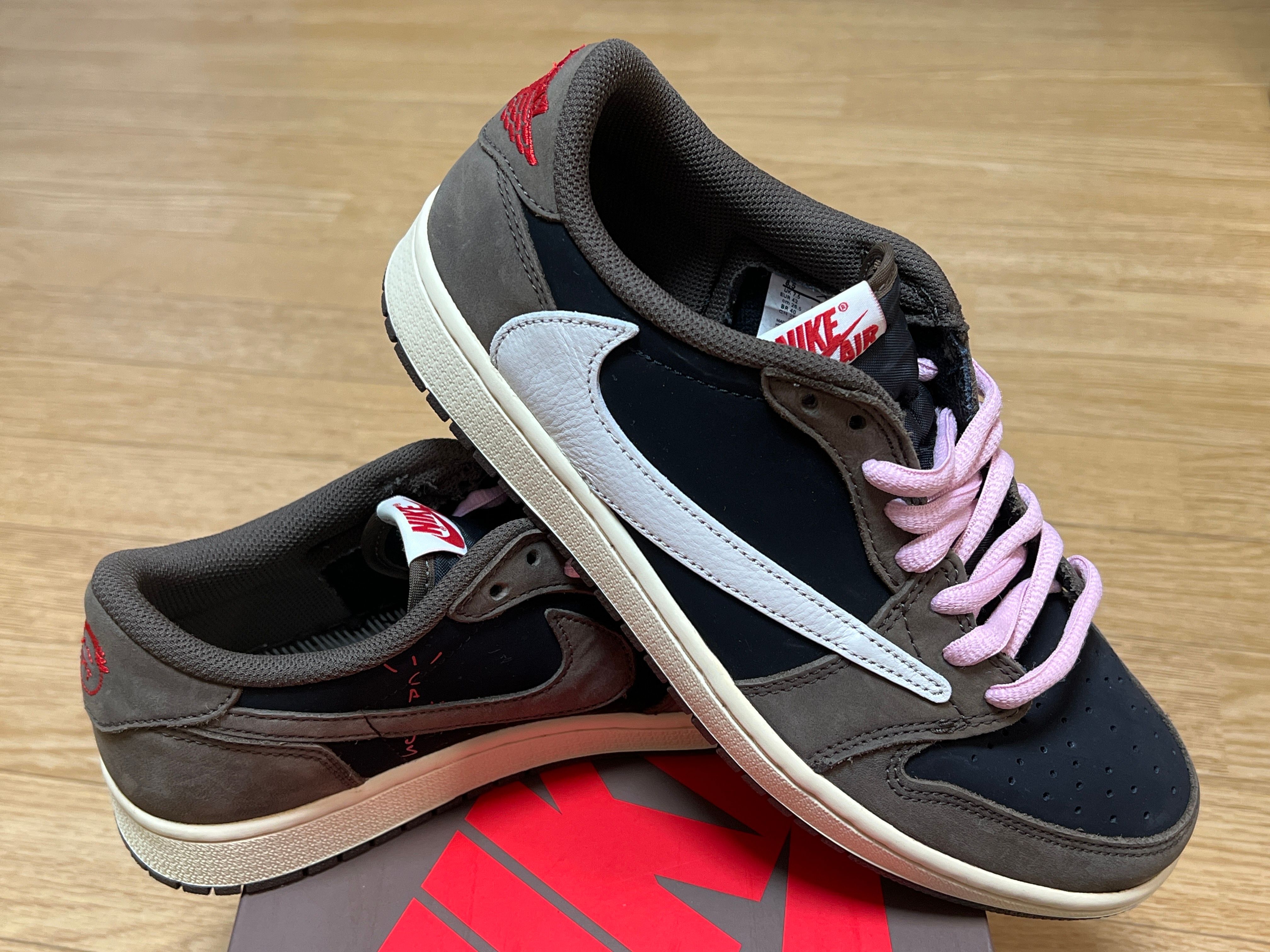 Travis Scott × Nike Air Jordan 1 Low OG SP-T  "Black/Dark Mocha"