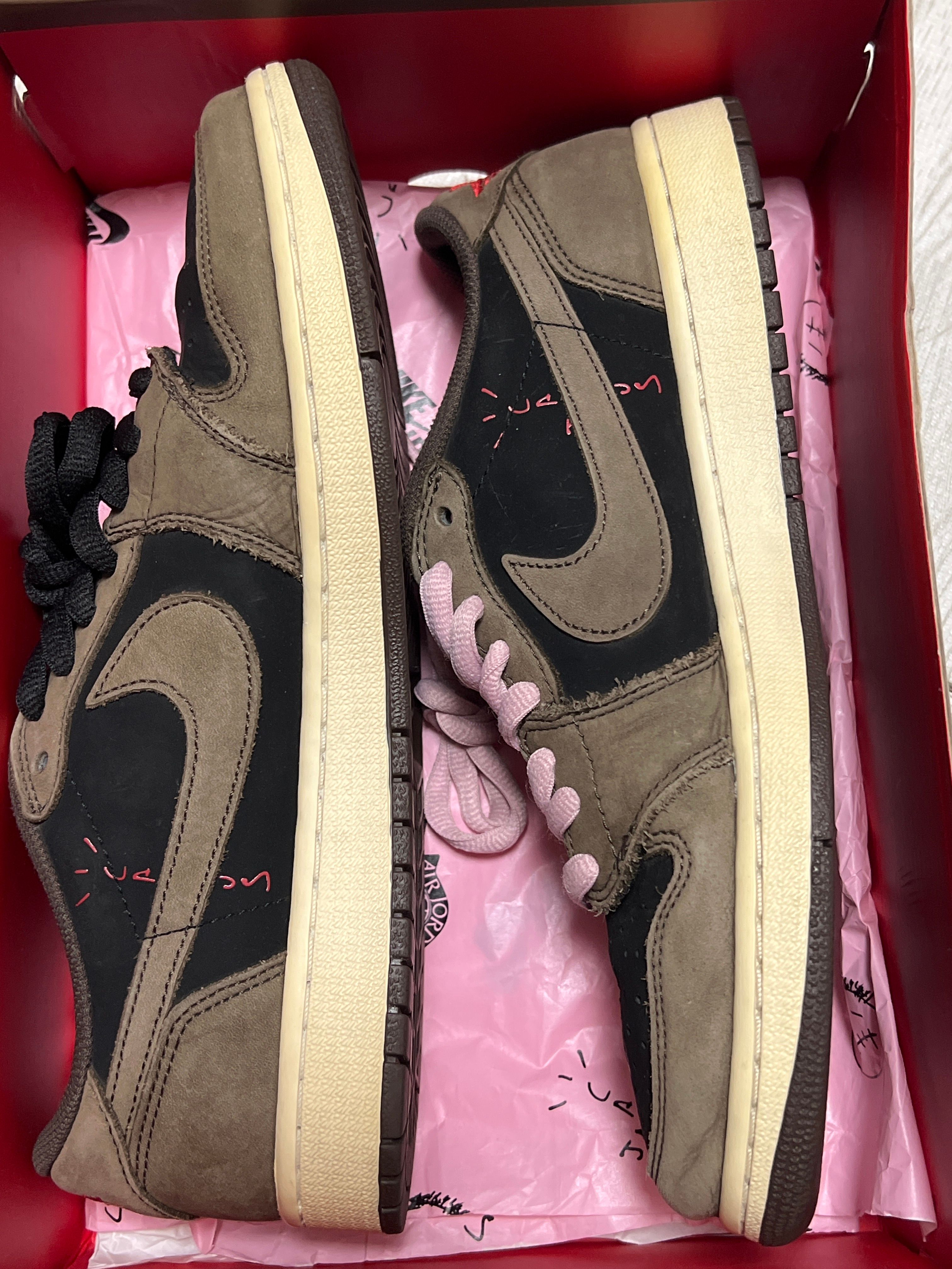 Travis Scott × Nike Air Jordan 1 Low OG SP-T  "Black/Dark Mocha"