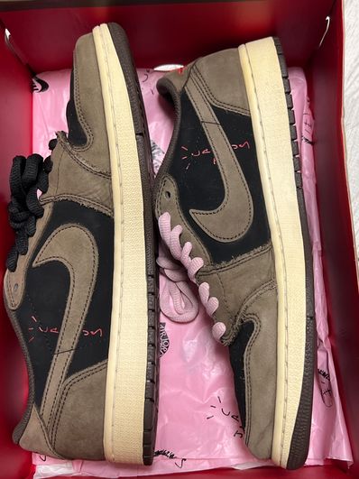 Travis Scott × Nike Air Jordan 1 Low OG SP-T "Black/Dark Mocha"