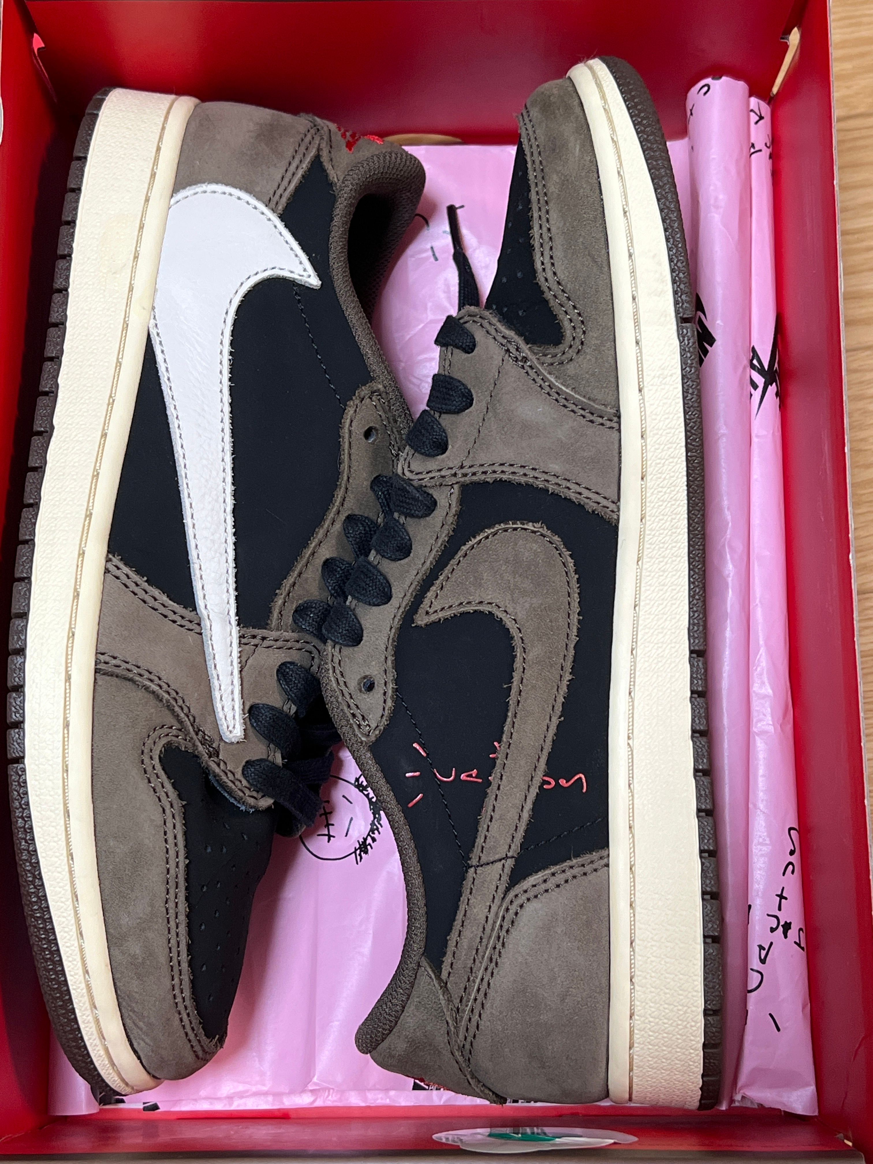 Travis Scott × Nike Air Jordan 1 Low OG SP-T "Black/Dark Mocha"
