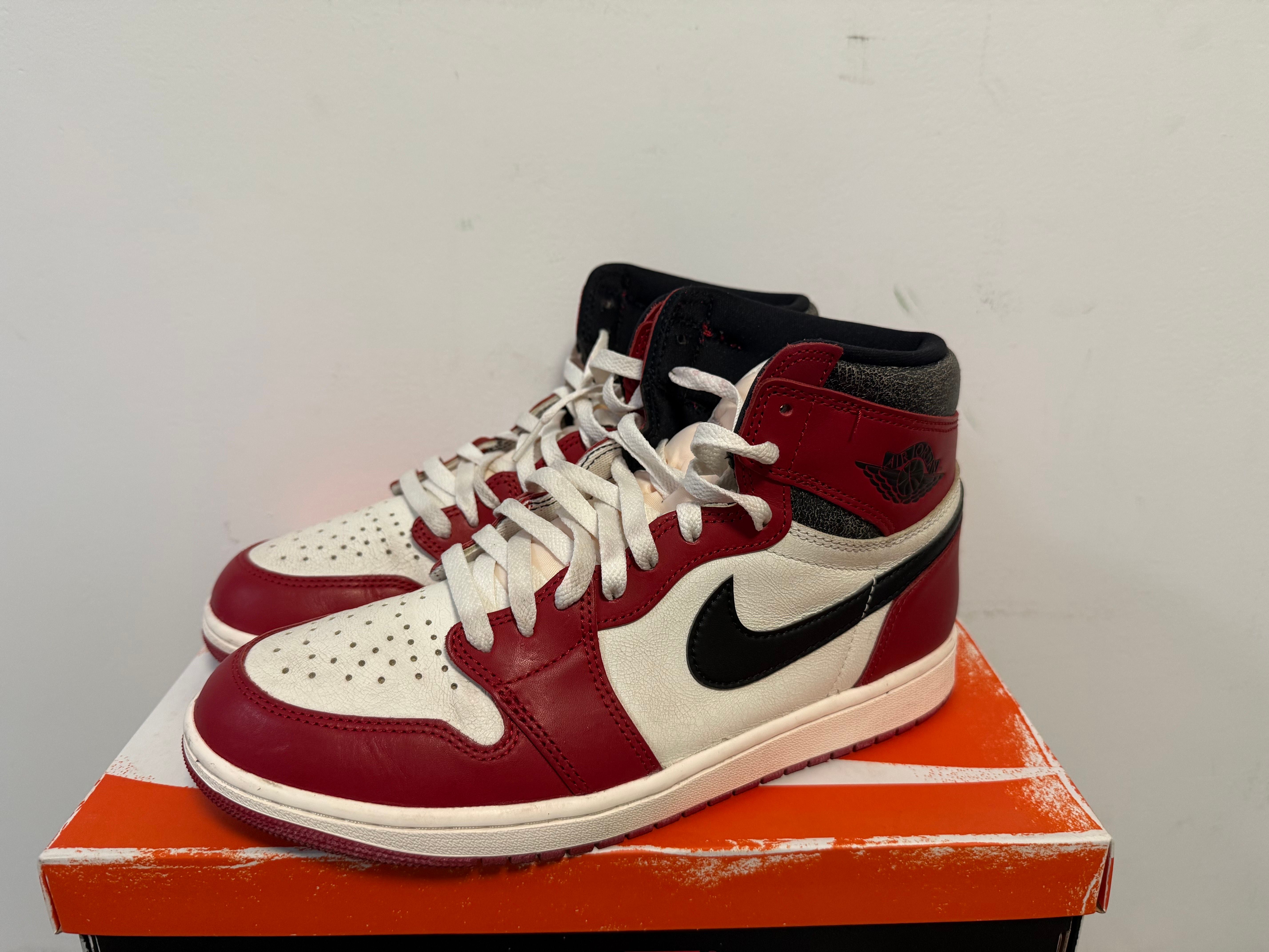 Nike Air Jordan 1 High OG "Lost & Found/Chicago"