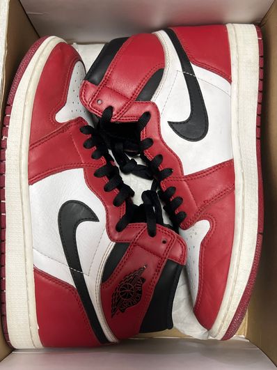 Nike Air Jordan 1 Retro High "Chicago" (2015)