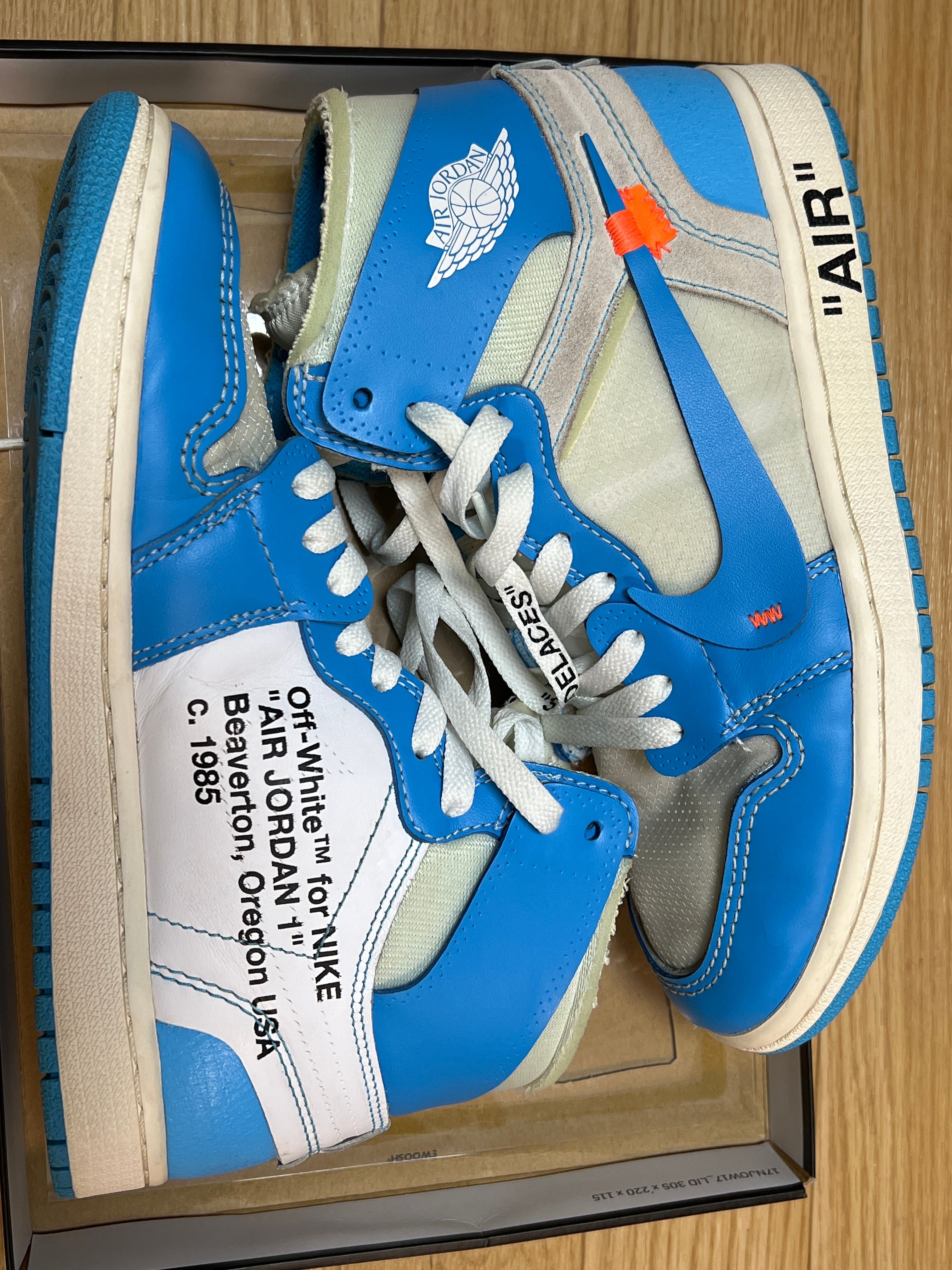 Off-White × Nike Air Jordan 1 High UNC "White/Dark Powder Blue"