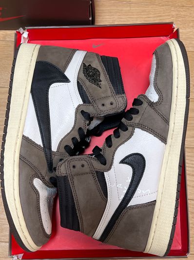 Travis Scott × Nike Air Jordan 1 Retro High OG TS SP "Sail/Dark Mocha"