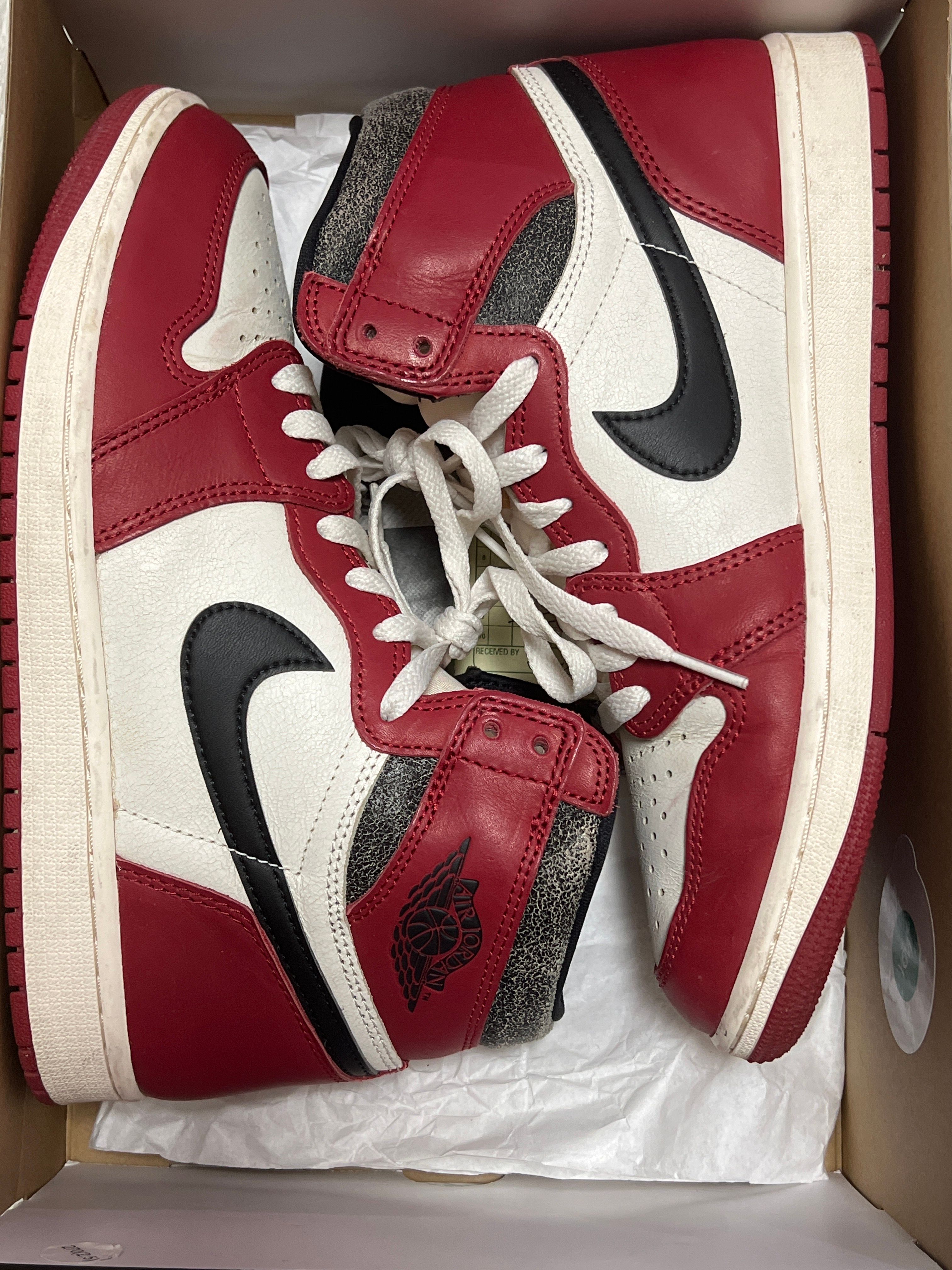 Nike Air Jordan 1 High OG "Lost & Found/Chicago"