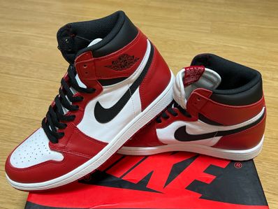 Nike Air Jordan 1 Retro High "Chicago" (2015)