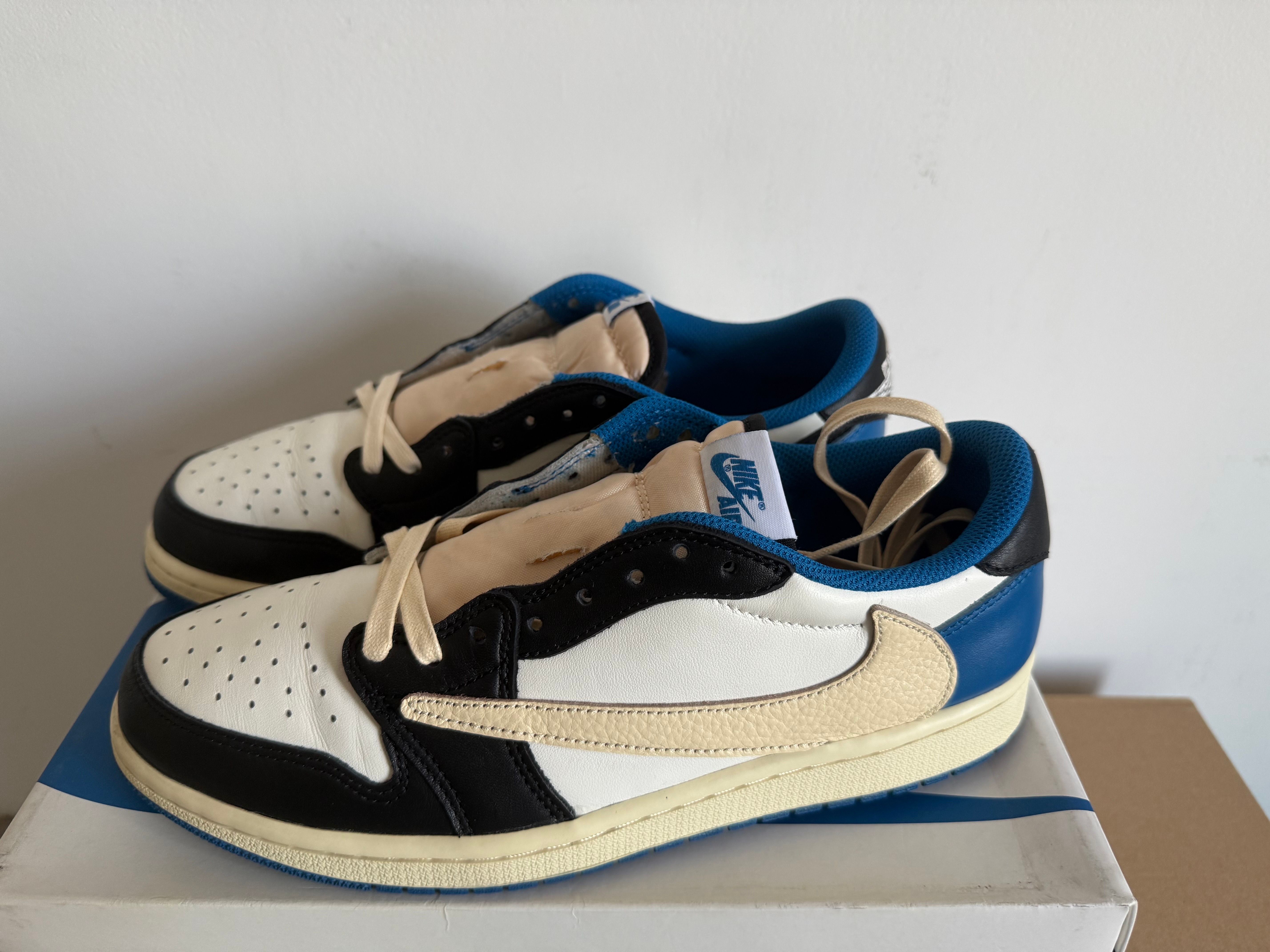 Travis Scott × fragment design × Nike Air Jordan 1 Low OG SP "Military Blue"