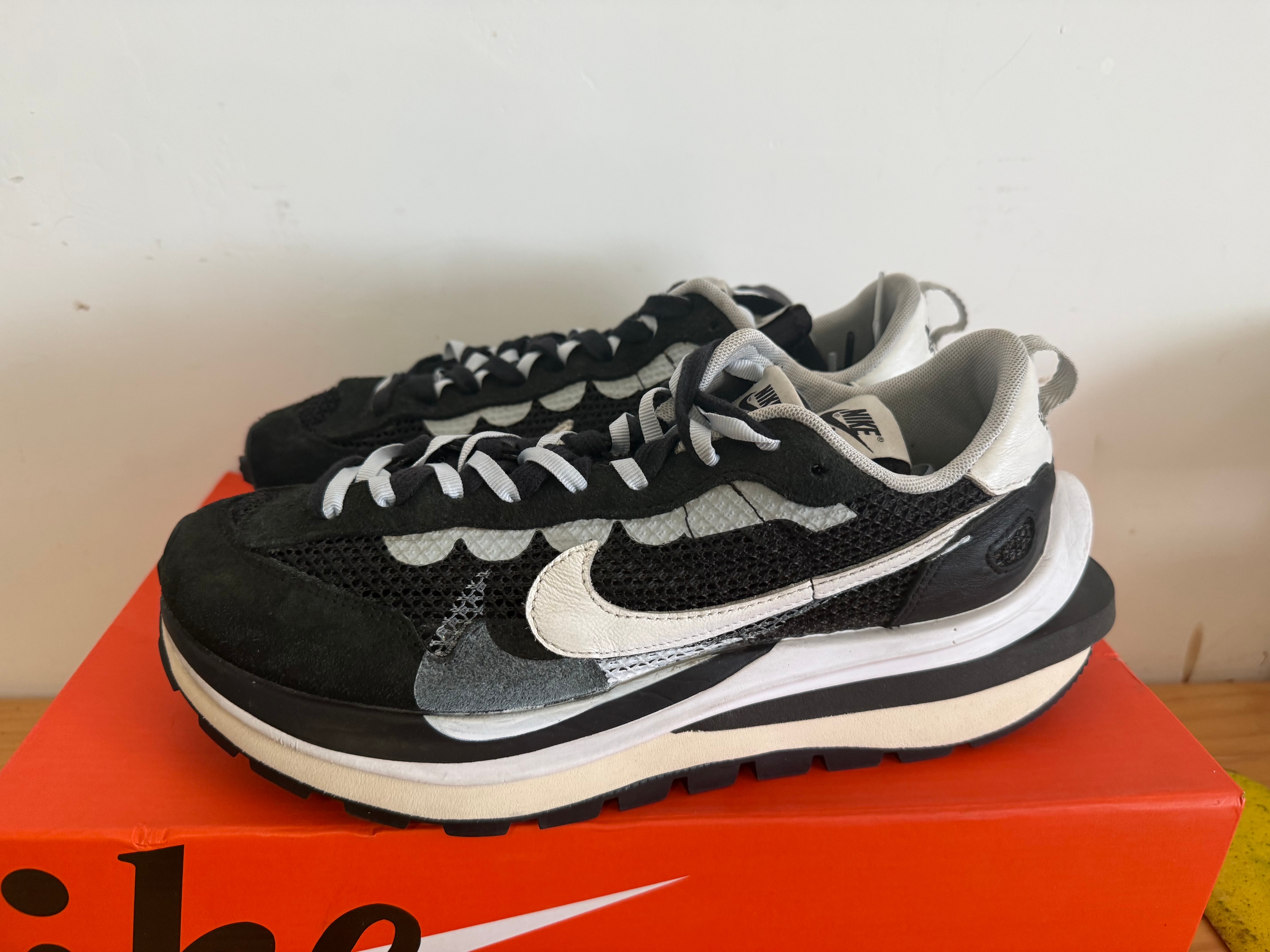 sacai × Nike Vapor Waffle "Black and White"