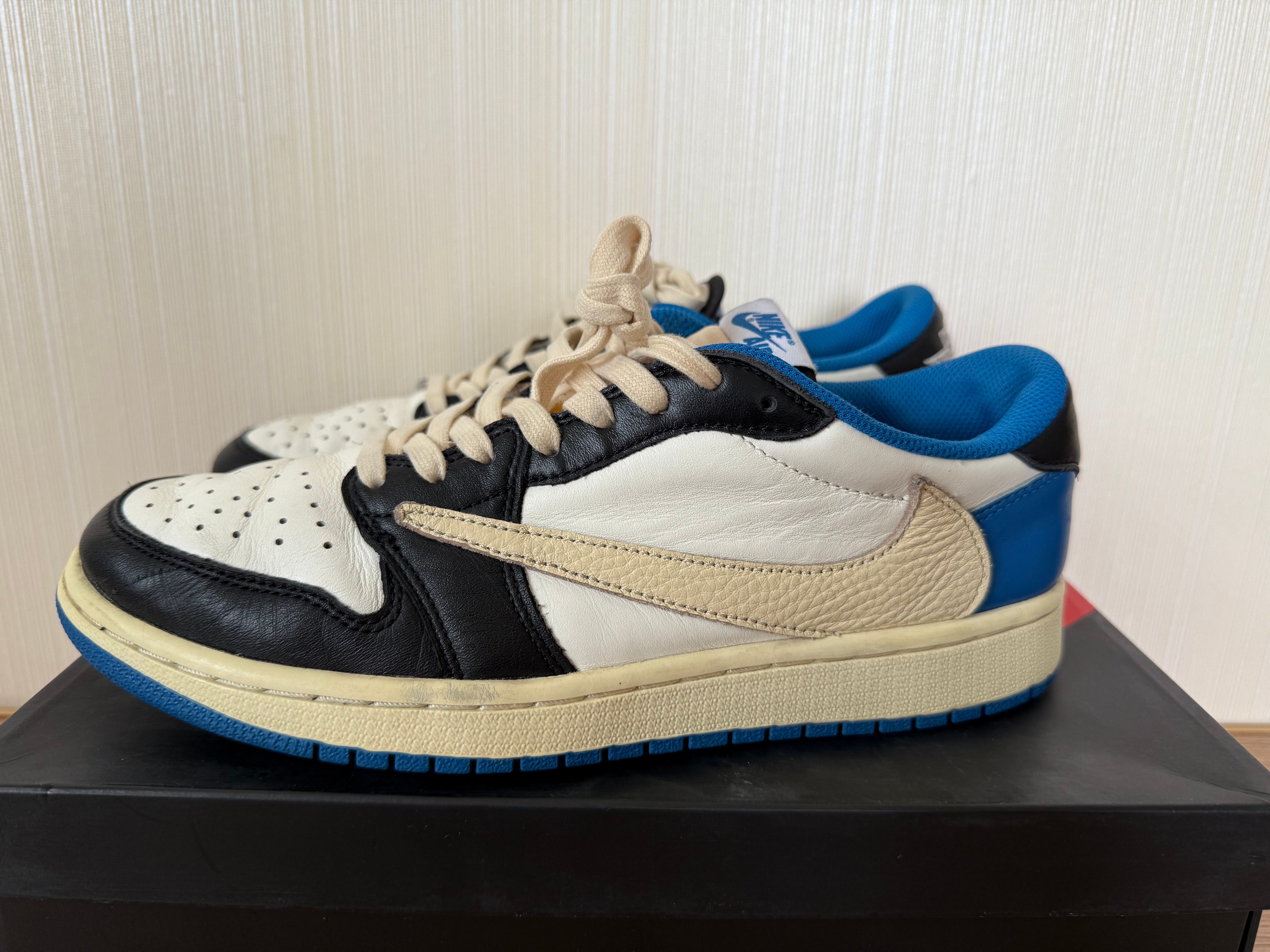 Travis Scott × fragment design × Nike Air Jordan 1 Low OG SP "Military Blue"