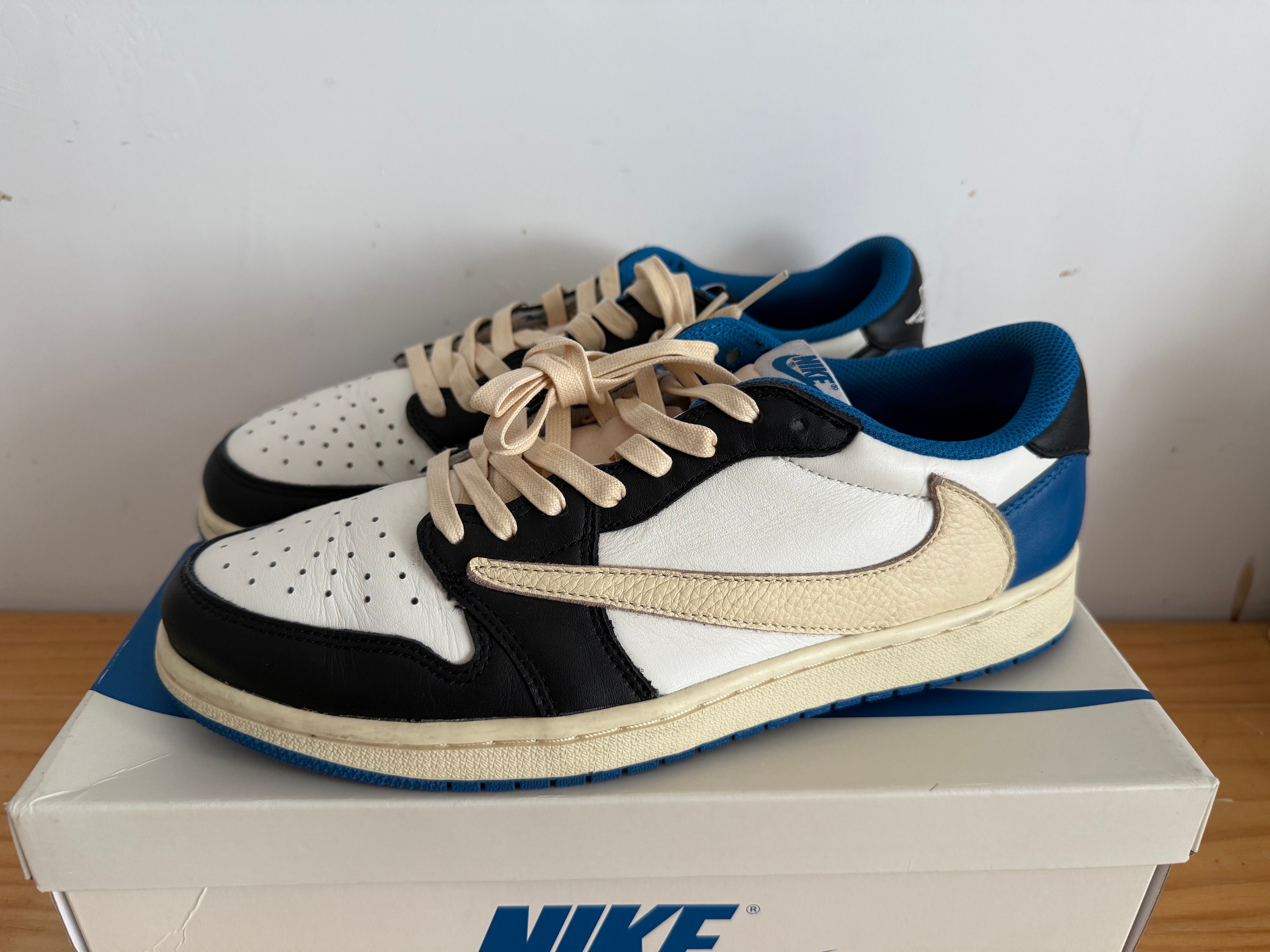 Travis Scott × fragment design × Nike Air Jordan 1 Low OG SP "Military Blue"