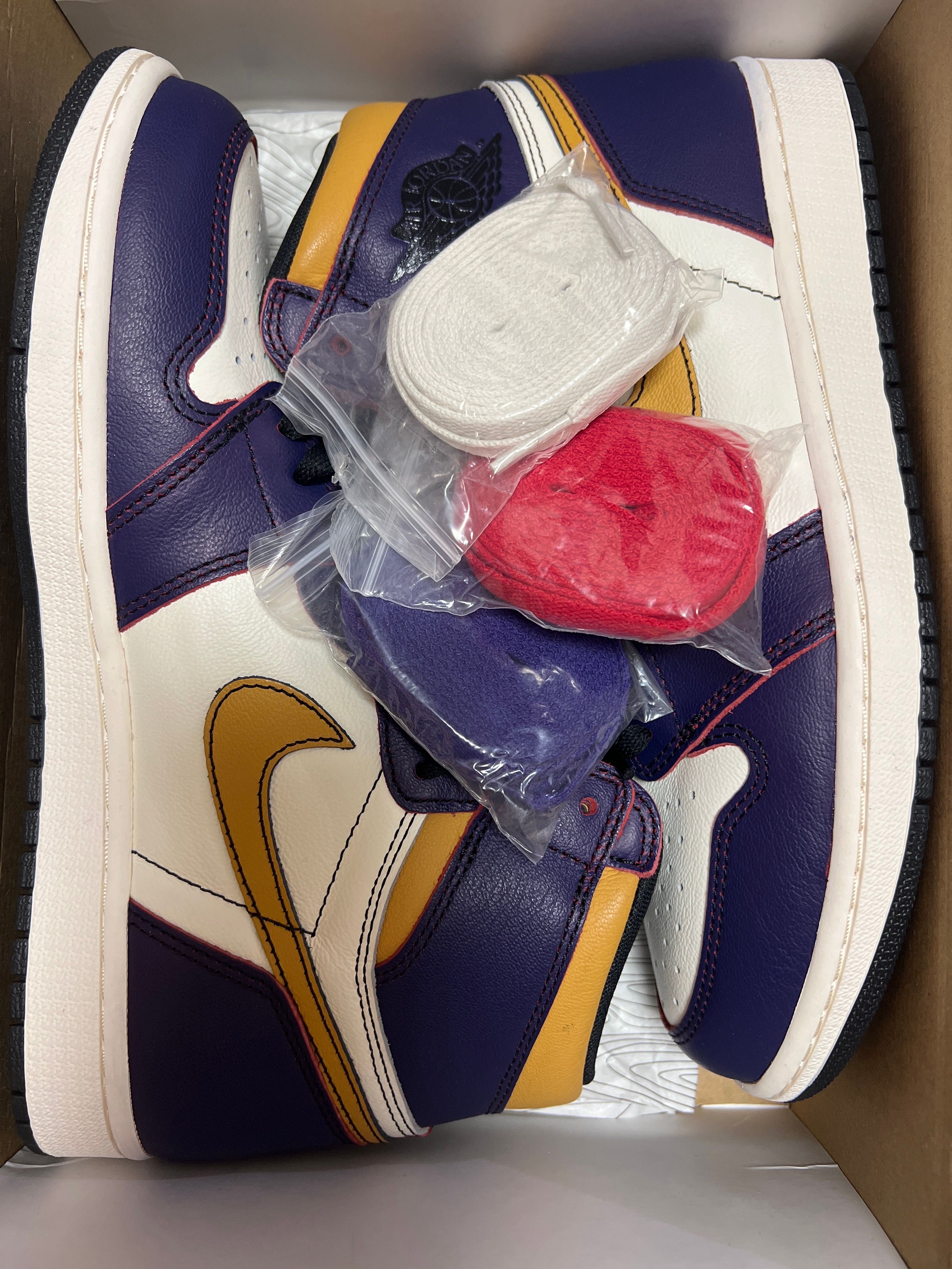 Nike SB × Air Jordan 1 Retro High "La To Chicago"  