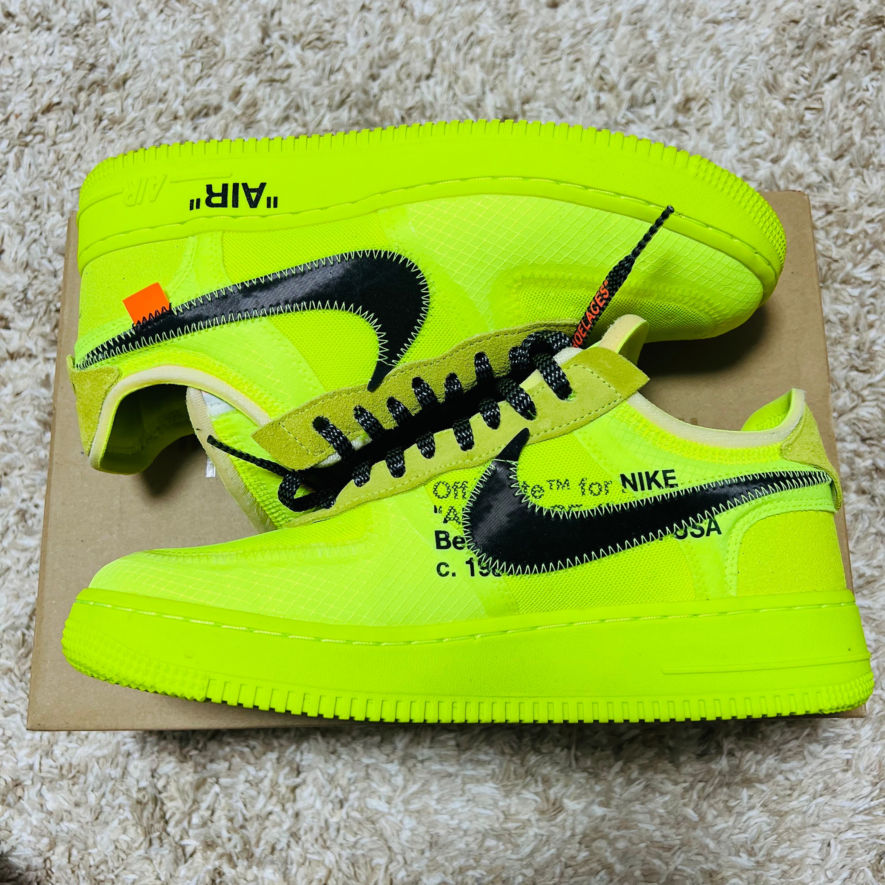 Off-White × Nike Air Force 1 Low "Volt"