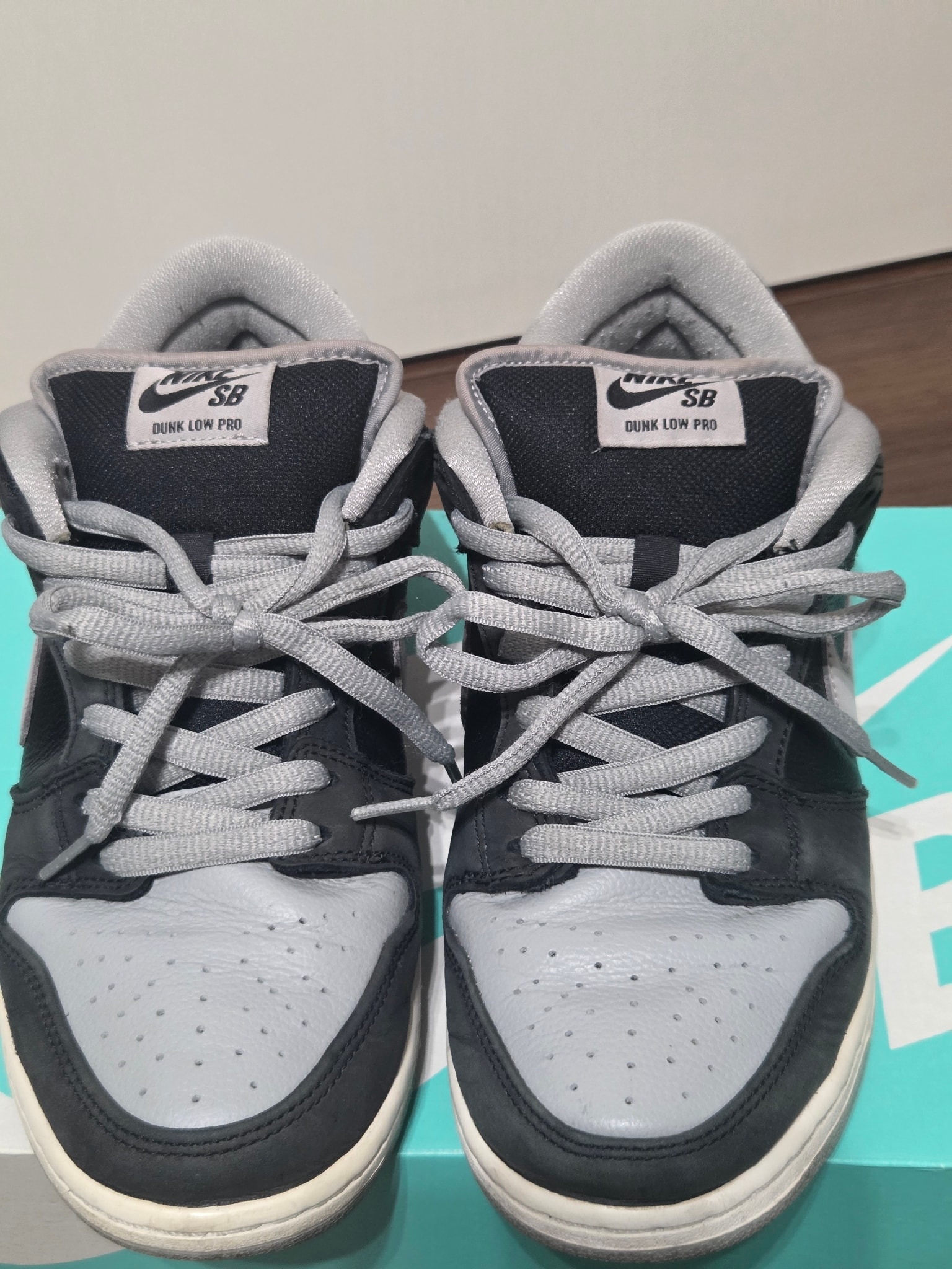 Nike SB Dunk Low "Shadow"