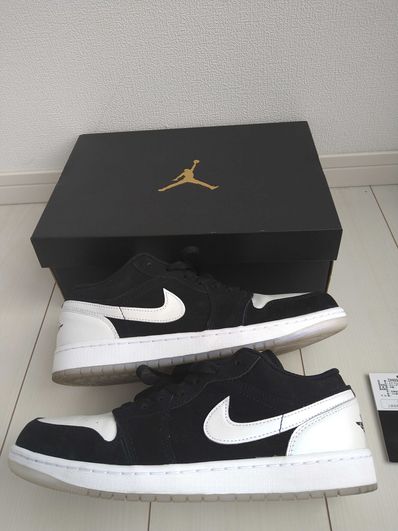 Nike Air Jordan 1 Low "Omega/Black/White"
