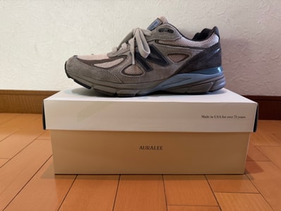 AURALEE × New Balance 990V4 "Taupe"
