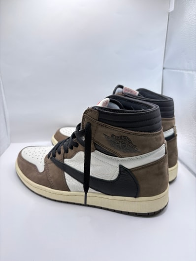 Travis Scott × Nike Air Jordan 1 Retro High OG TS SP "Sail/Dark Mocha"