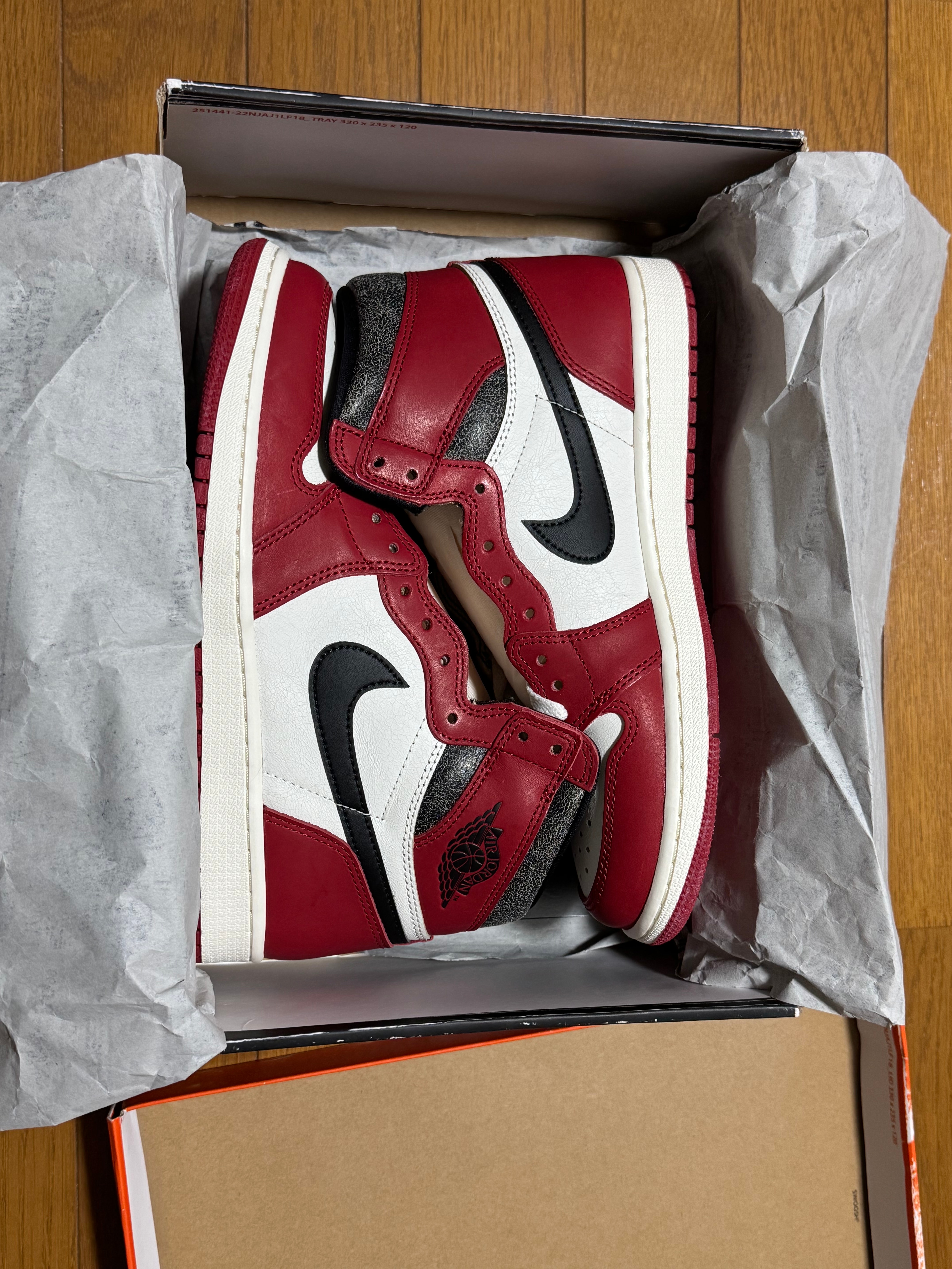 Nike Air Jordan 1 High OG "Lost & Found/Chicago"