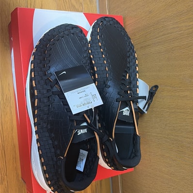 Nike Women's Air Footscape Woven PRM "Black"