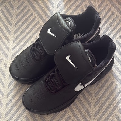 Nike Women's Air Max Plus Tiempo "Black"