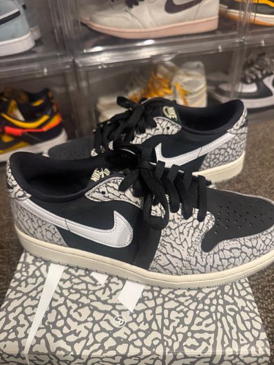 Nike Air Jordan 1 Retro Low OG "Black Cement"