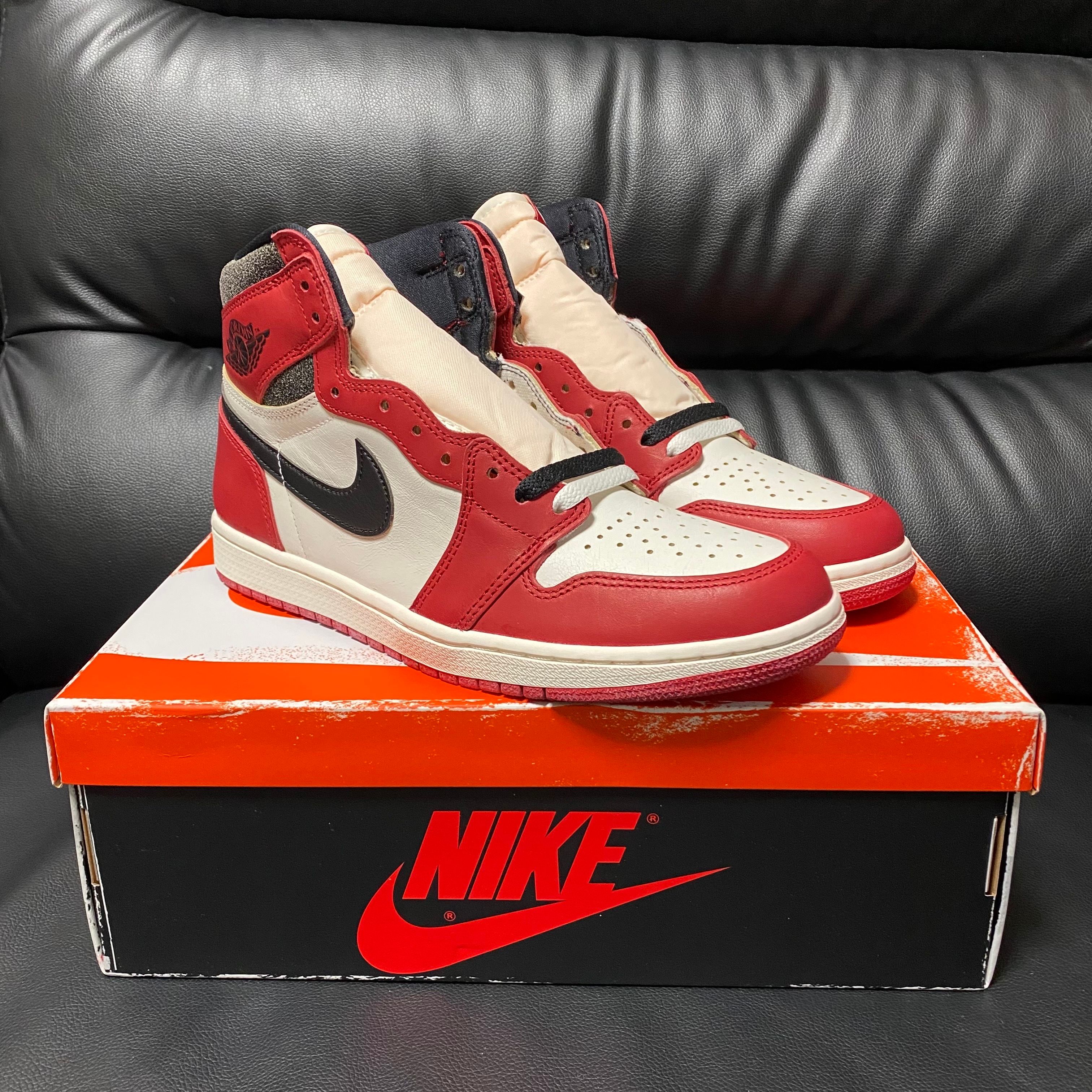 Nike Air Jordan 1 High OG "Lost & Found/Chicago"