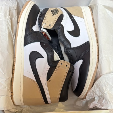 Nike Women's Air Jordan 1 Retro High OG "Latte"