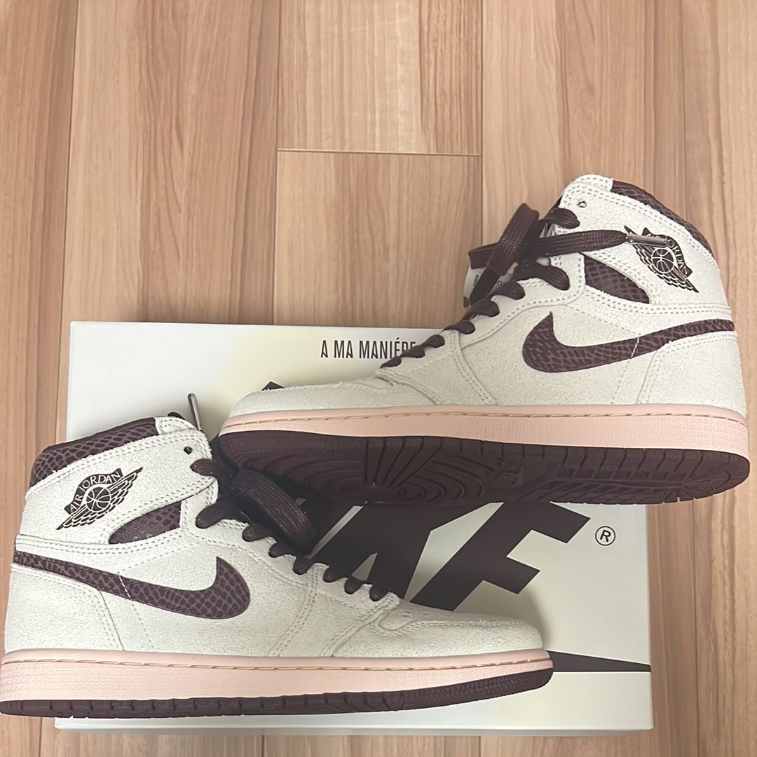 A Ma Maniere × Nike Air Jordan 1 Retro High OG "Sail and Burgundy"