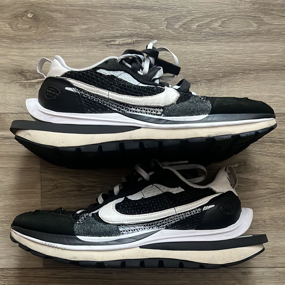 sacai × Nike Vapor Waffle "Black and White"